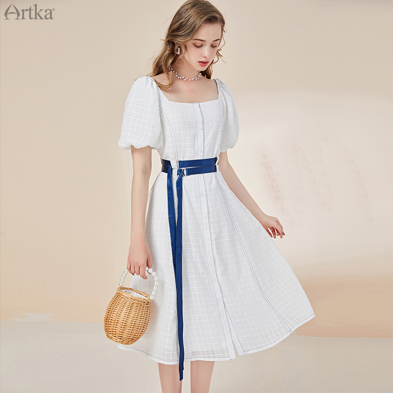 Snow WhiteAka soft Pendant Chiffon Dress female 2021 summer new pattern French Retro square neck Close your waist A word longuette