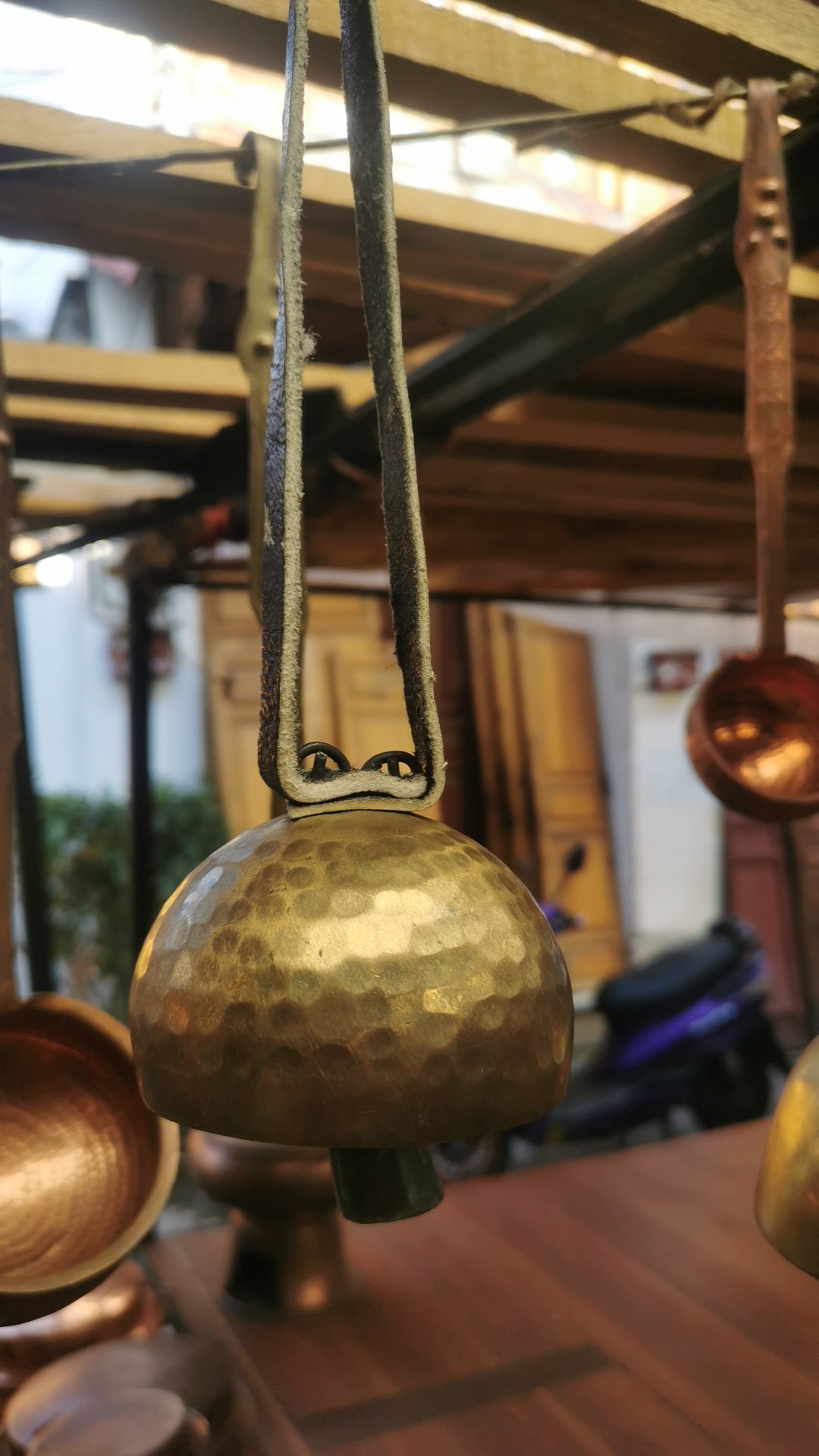 Yunnan Lijiang Ping An Suzuzumi Suzuzumi Suzuzumi Suzuzumi Handbell Hammer Point Bell