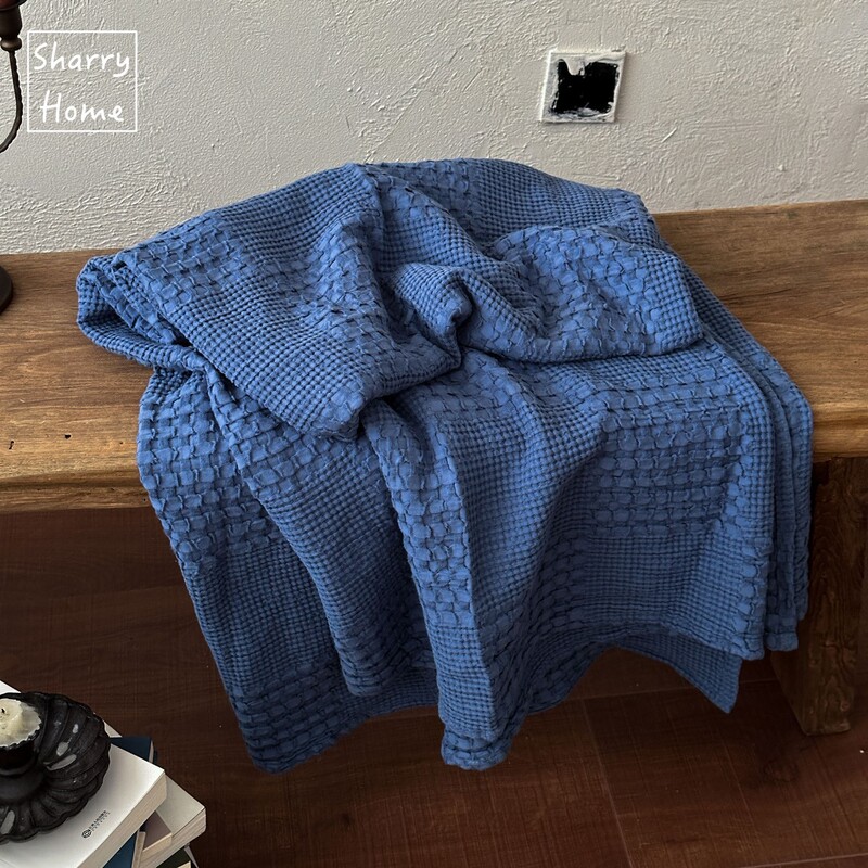 Klein Blue Wabi-Sabi Style Pure Cotton Waffle Blanket Office Nap Blanket Lightweight Air-Conditioned Sofa Blanket Klein Blue Wabi-Sabi Style Pure Cotton Waffle Blanket Office Nap Blanket Lightweight Air-Conditioned Sofa Blanket