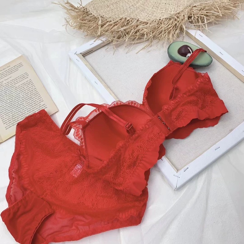 [Bản gốc của nhà thiết kế] Đồ lót màu đỏ sexy nữ ngực nhỏ tập hợp không có vòng thép năm sinh năm sinh áo ngực bộ - Bộ đồ lót