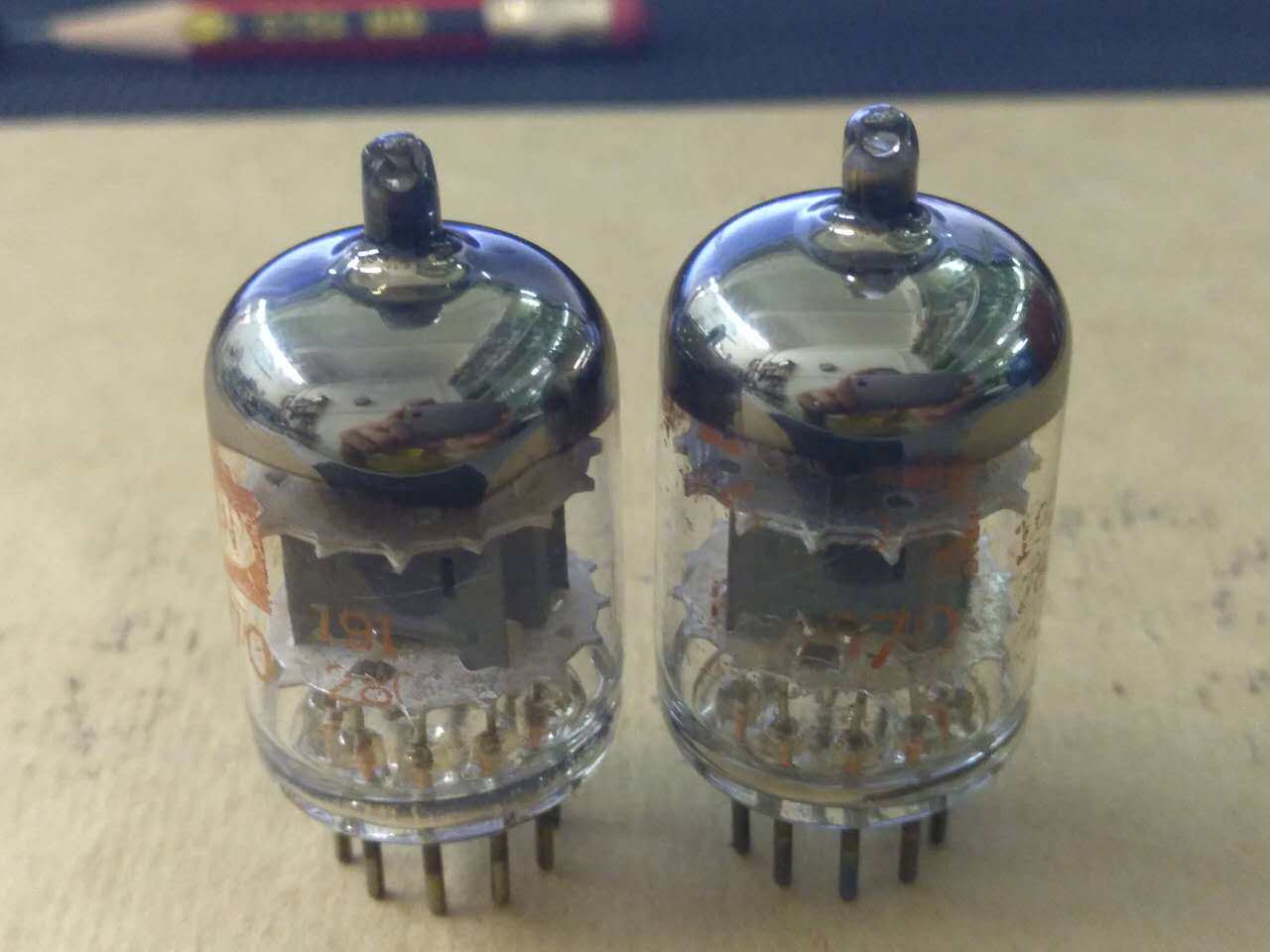 USA RAYTHEON Raytheon 5670 = 6N3 disc ring thickened mica large ash screen bile duct