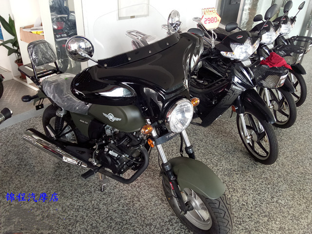 Kính chắn gió trước xe máy Kính chắn gió xe máy Storm Prince dày kính chắn gió - Kính chắn gió trước xe gắn máy Kính chắn gió xe máy Lead