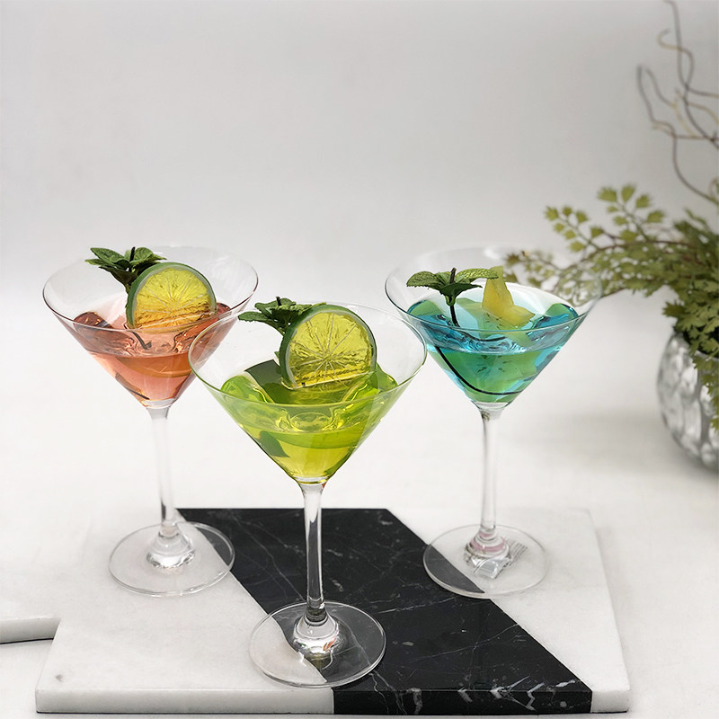 Solid simulation mint chicken tail crystal glass glass model photography props window display ornament ornaments