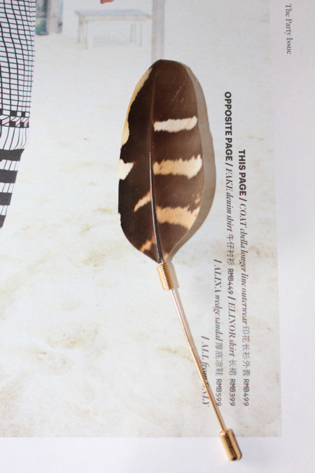 Broche femme en plume - Ref 1172259 Image 17