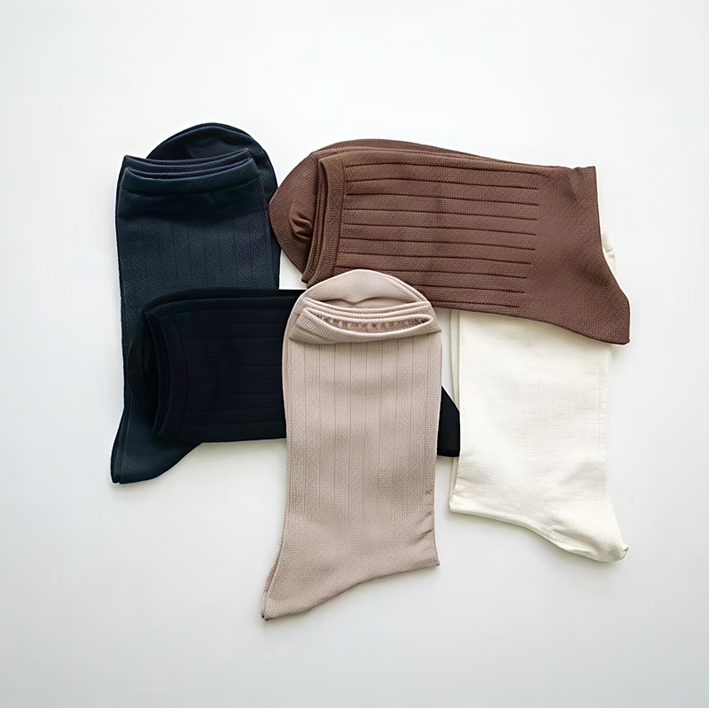 In Stock Nishiguchi Hakne Made in Japan Unisex Ultra-Thin Solid Color Mid-Calf Silk Cotton Crew Socks In Stock Nishiguchi Hakne Made in Japan Unisex Ultra-Thin Solid Color Mid-Calf Silk Cotton Crew Socks