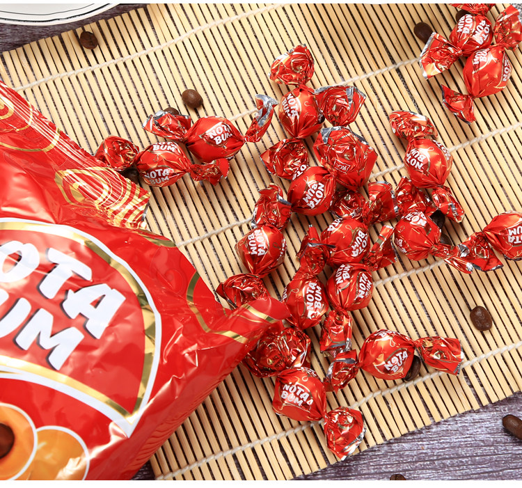 Russia Imports Kdv Notes Sugar Prince's Sugar Hazelnut Chocolate Sauce Sandwich Delight the Year of the Sugar Snack Full