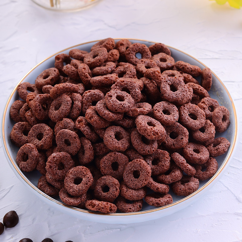 Chocolate cereal circle imported from Russia Lujik brand meal replacement corn flakes 350g breakfast cereal snacks