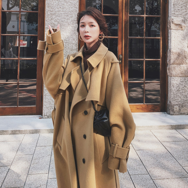 Women's woolen coat mid-length over the knee 2023 winter Korean version Hepburn style high-end thick camel woolen coat