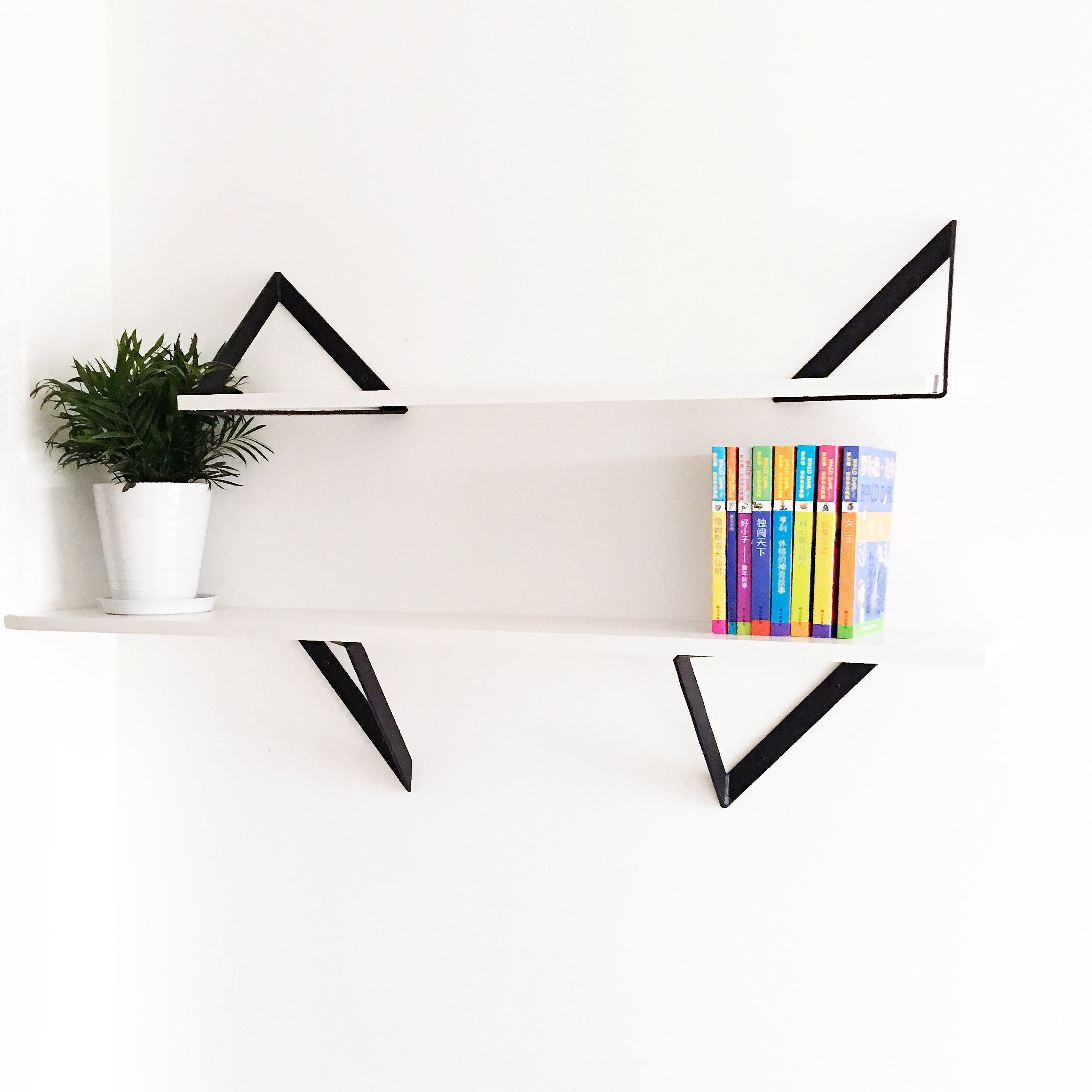 Triangle Frame Divide Backing Wall with Tripod Support Backing Tripod Backing Triangle Bracket