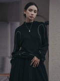 Simple Black 2024 Spring и осень новый простая стойка воротнич