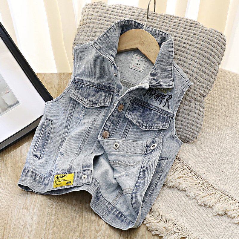 The color is foreign and soft~ Boys wear denim vests, middle-aged boys wear vests, children's handsome vests, babies