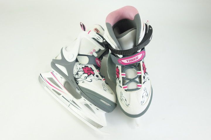 Canada Adjustable Child Hockey Shoes Figure Ice Skate Shoes Men And Women Figure Ice Skate Shoes Figure Ice Skate Shoes Adjustable