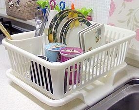 Both chopsticks basket and plastic bowl stand are chopsticks basket. Both chopsticks basket and dish stand are hot