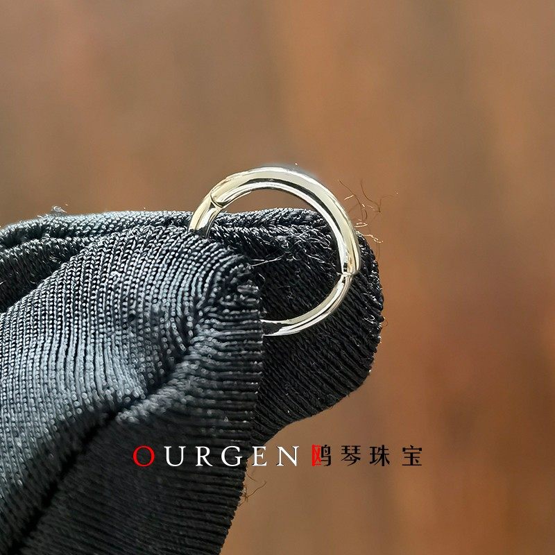 Platinum Platinum PT950 Earrings Earrings Earrings Earrings Spot Valentine's Day Valentine's Day Men and women can be eurqin jewels