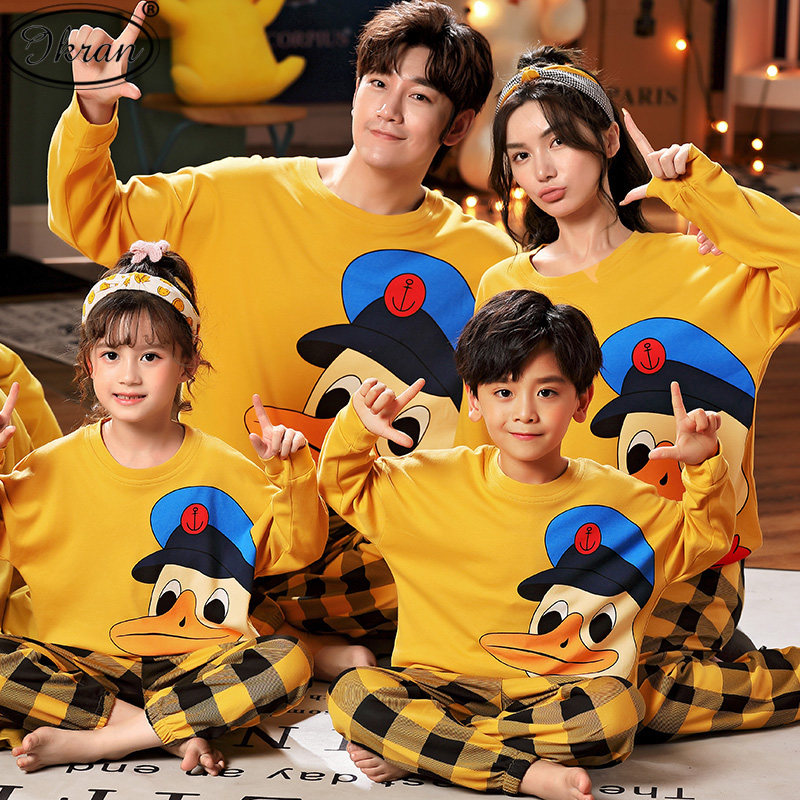 2020 new parent-child pajamas long-sleeved cotton spring and autumn cartoon children in the big child mother and daughter home clothing set