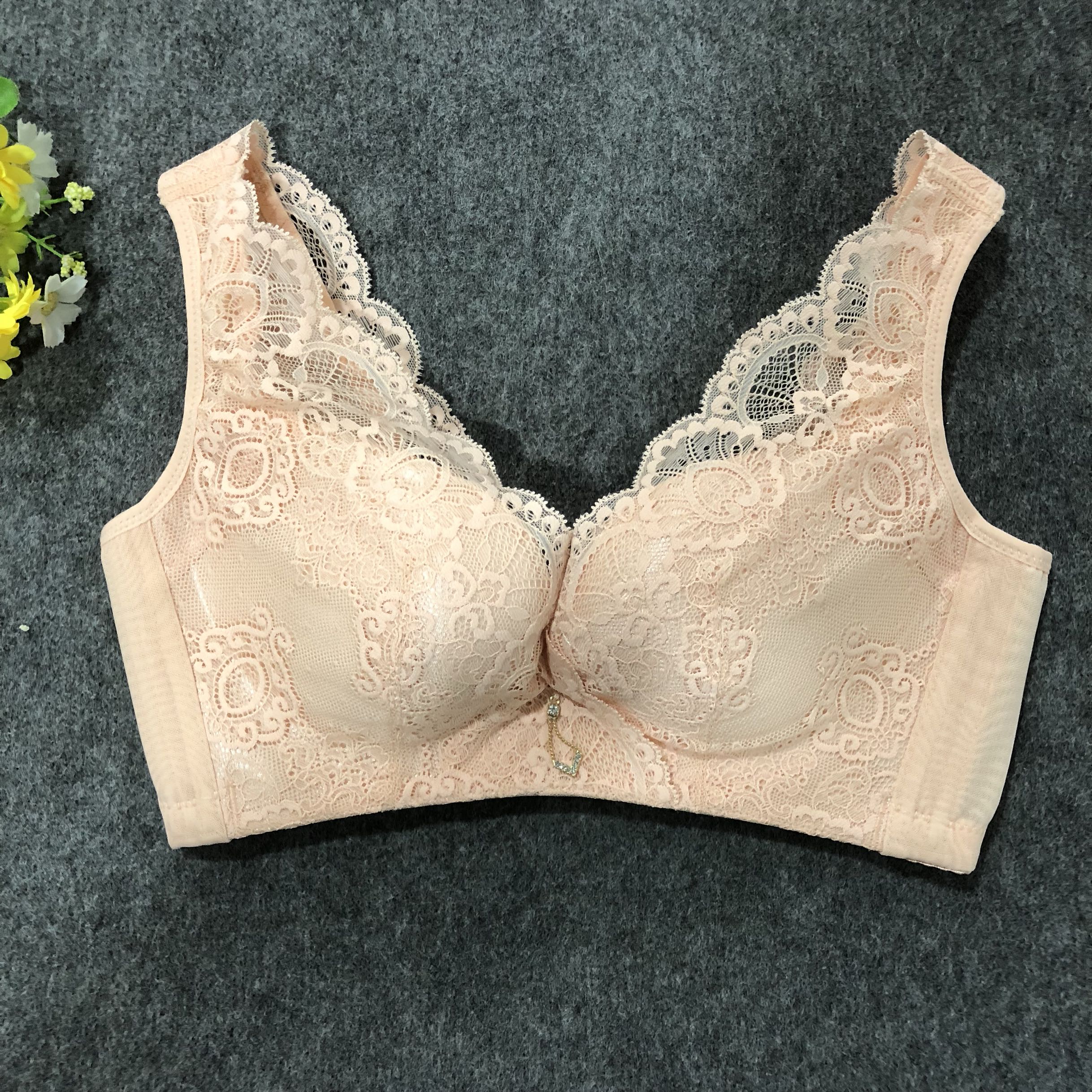 Mới đơn giản và đích thực phần mỏng J330C không có vòng thép đồ lót áo ngực ren gợi cảm làm đẹp trở lại đầy đủ cốc áo lót cho người có vòng 1 to