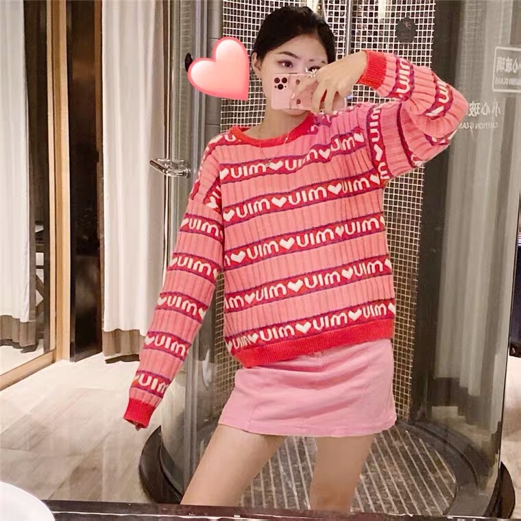 Special Offer: Autumn and Winter Letter-Patterned Trendy Loose-Fitting Lazy-Style Women's Sweater with Pink Heart-Shaped Stripes