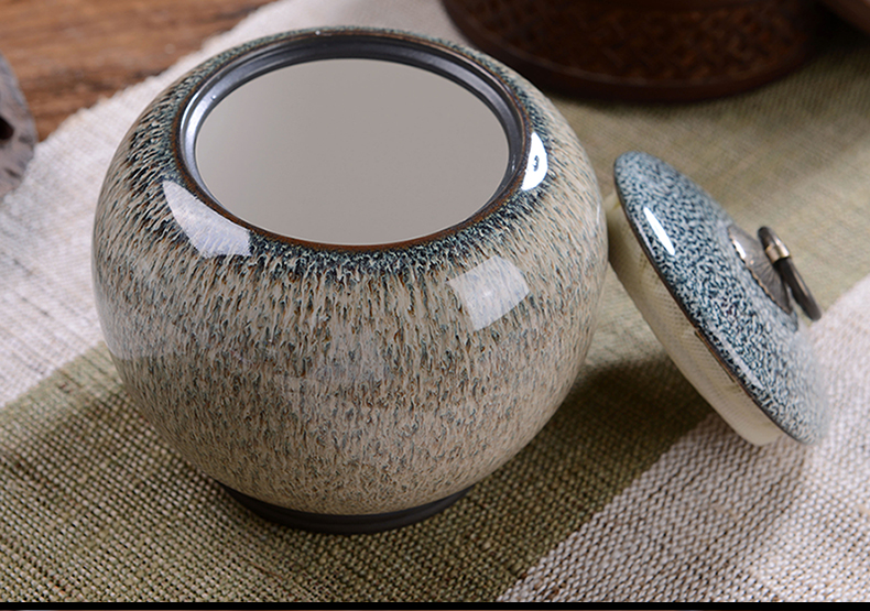 Large household storage tanks in jingdezhen up caddy fixings ceramic seal box of pu - erh tea, green tea caddy fixings