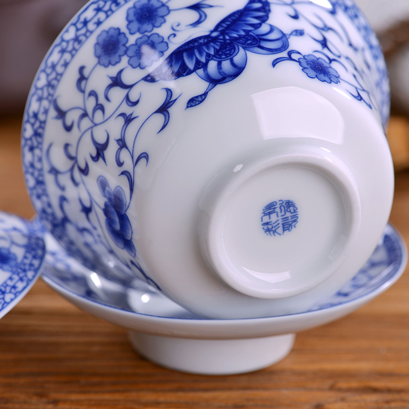 Jingdezhen blue and white porcelain covered bowl bowl ceramic bowl three begin kung fu tea set to catch a pot of tea bowl bowl is large