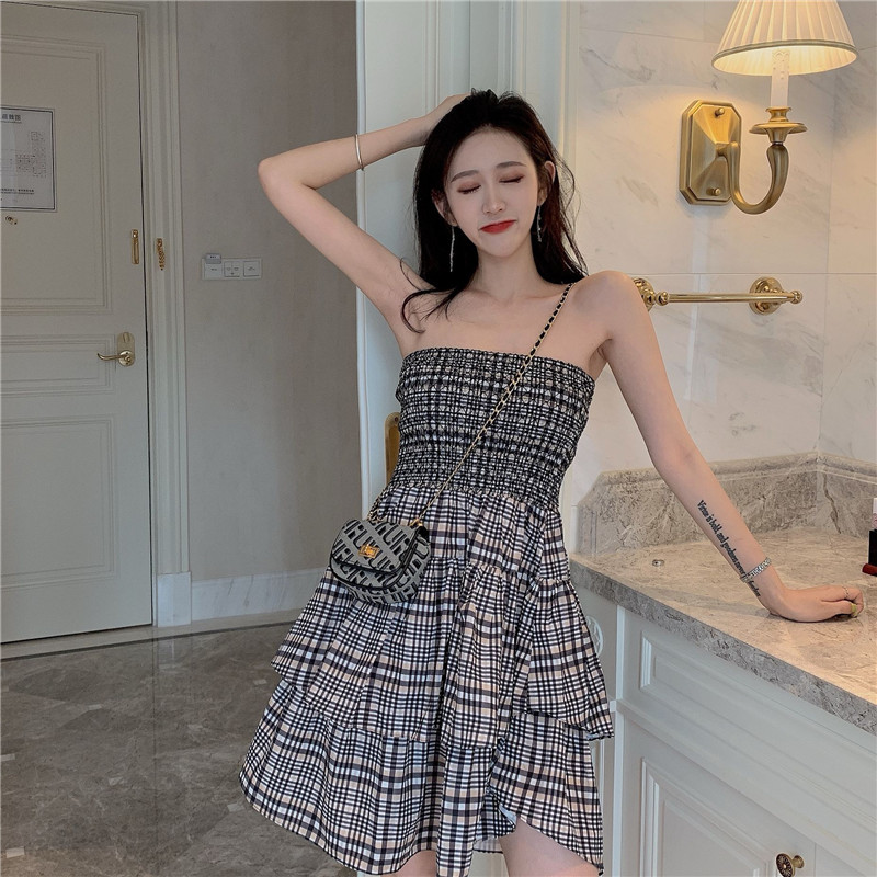 VK旗艦店 韓系性感一字領格紋平口高腰無袖洋裝