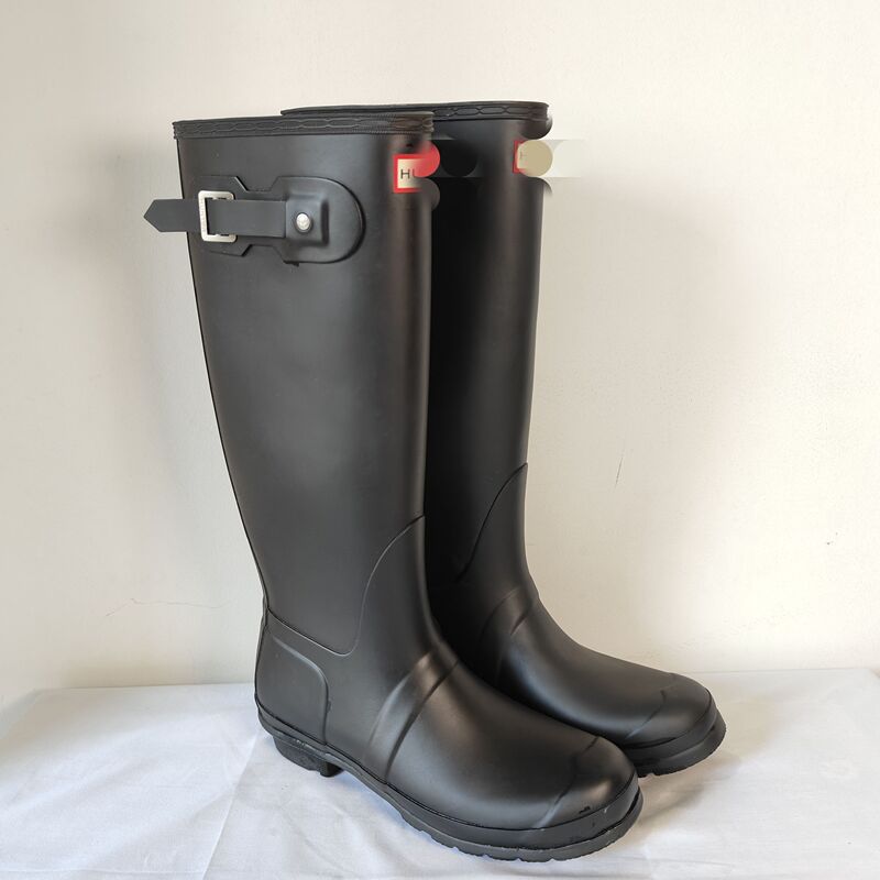 Export High-Top All-Season Rain Boots, Round-Toe Wellington Boots for Men and Women, Outdoor Hiking Boots, Refined Style Riding Boots Export High-Top All-Season Rain Boots, Round-Toe Wellington Boots for Men and Women, Outdoor Hiking Boots, Refined Style Riding Boots