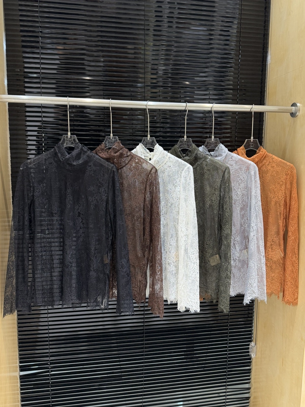 2026 Early Autumn New Lace Base Shirt, Sheer Top with a High-End Feel, Ruffled Edge Autumn Outfit for Women, Autumn and Winter Sheer Inner Wear