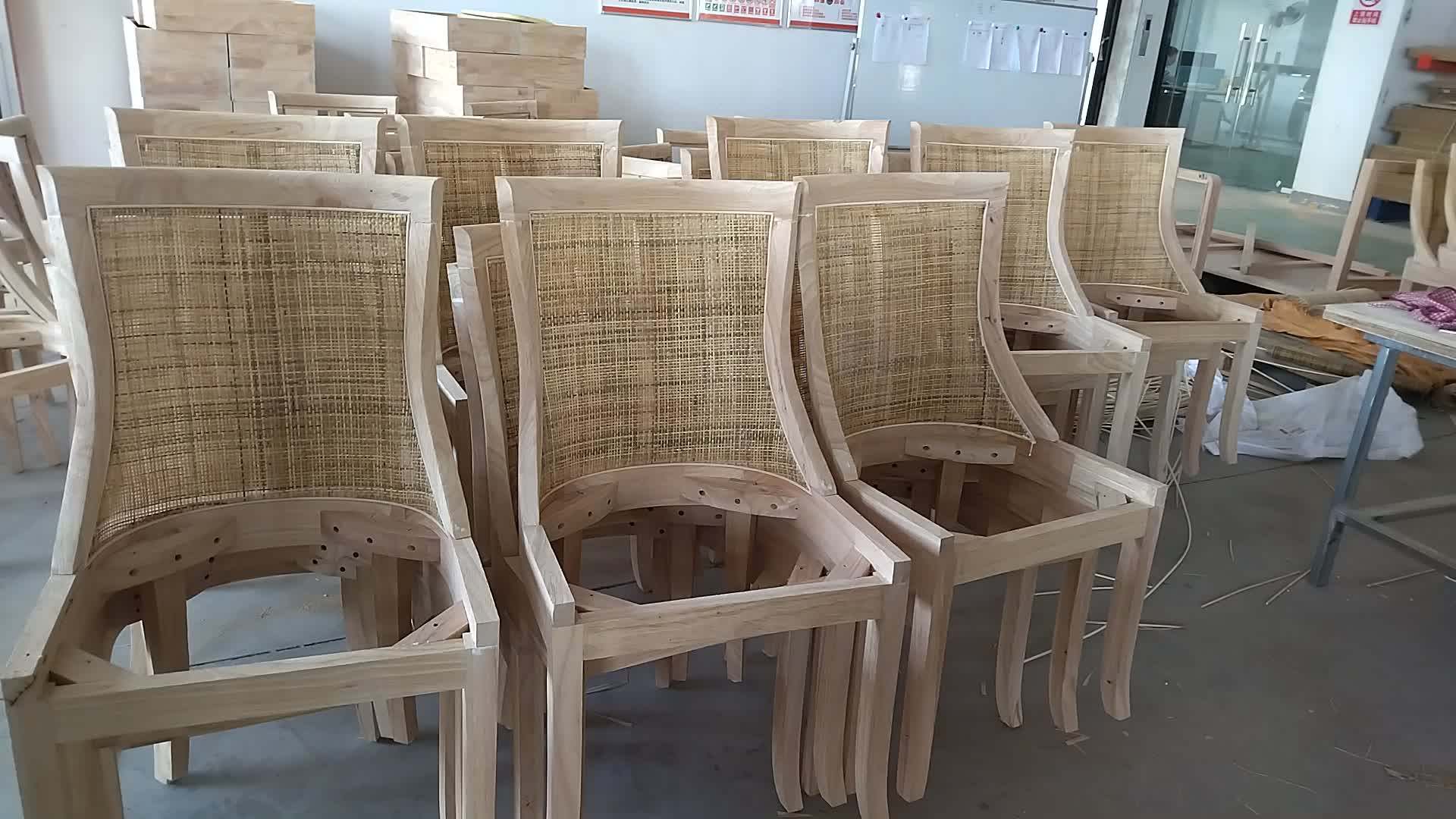 2023 American Style Rattan Back Solid Birch Wooden Chairs For Wedding