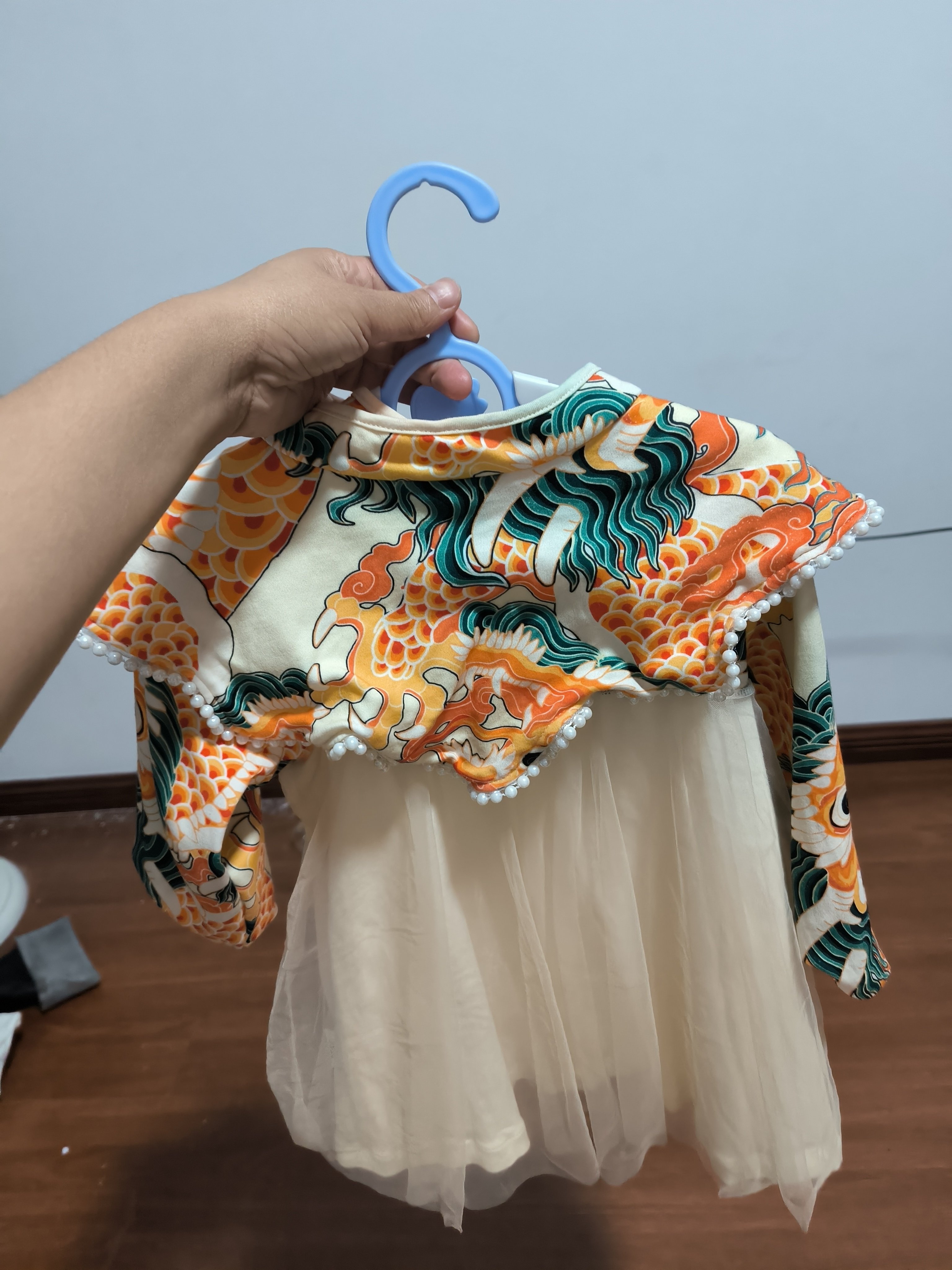 Customer photo for Light yellow leaf headband set; 90cm