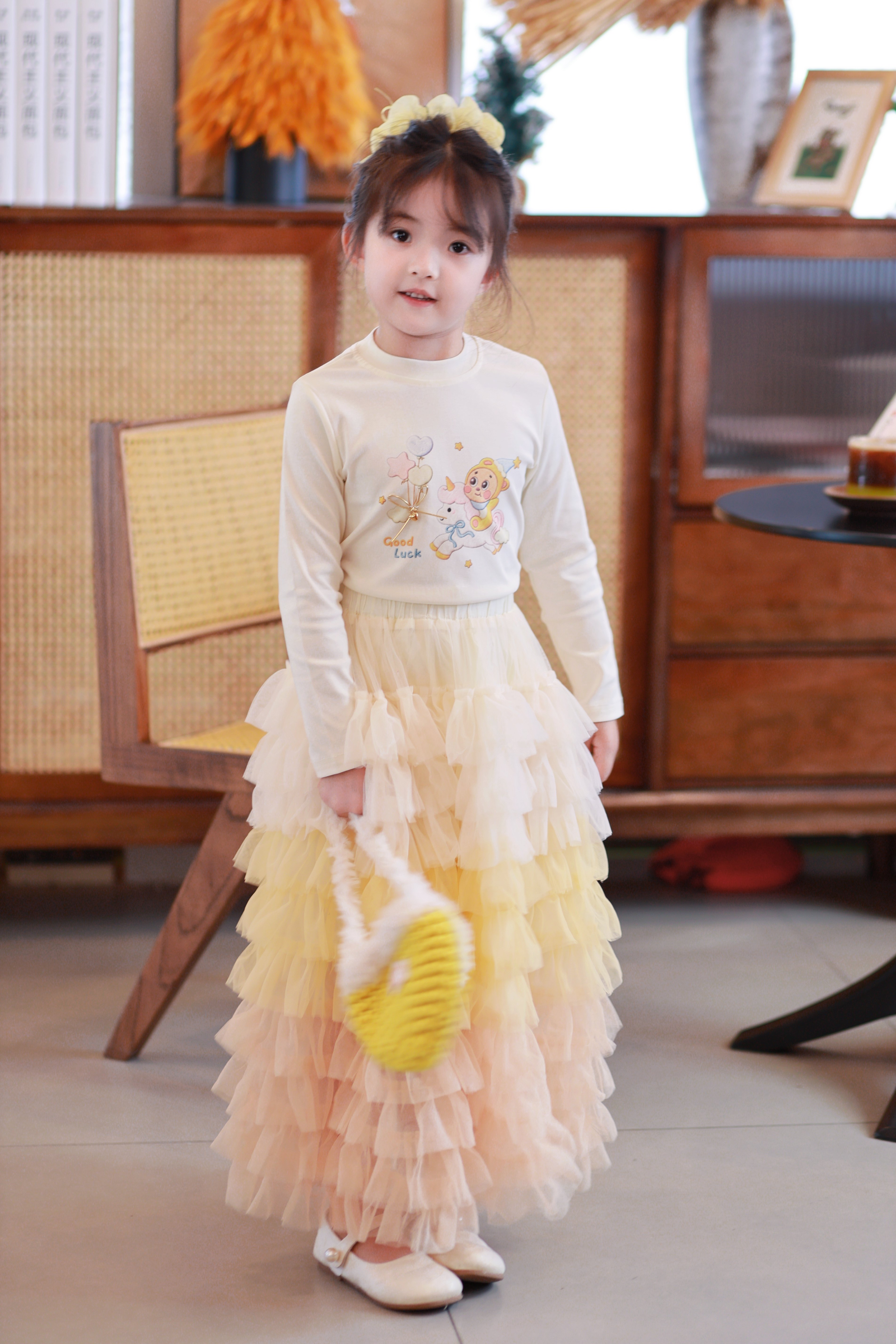Customer photo for White Heart-Pony Top, 120cm