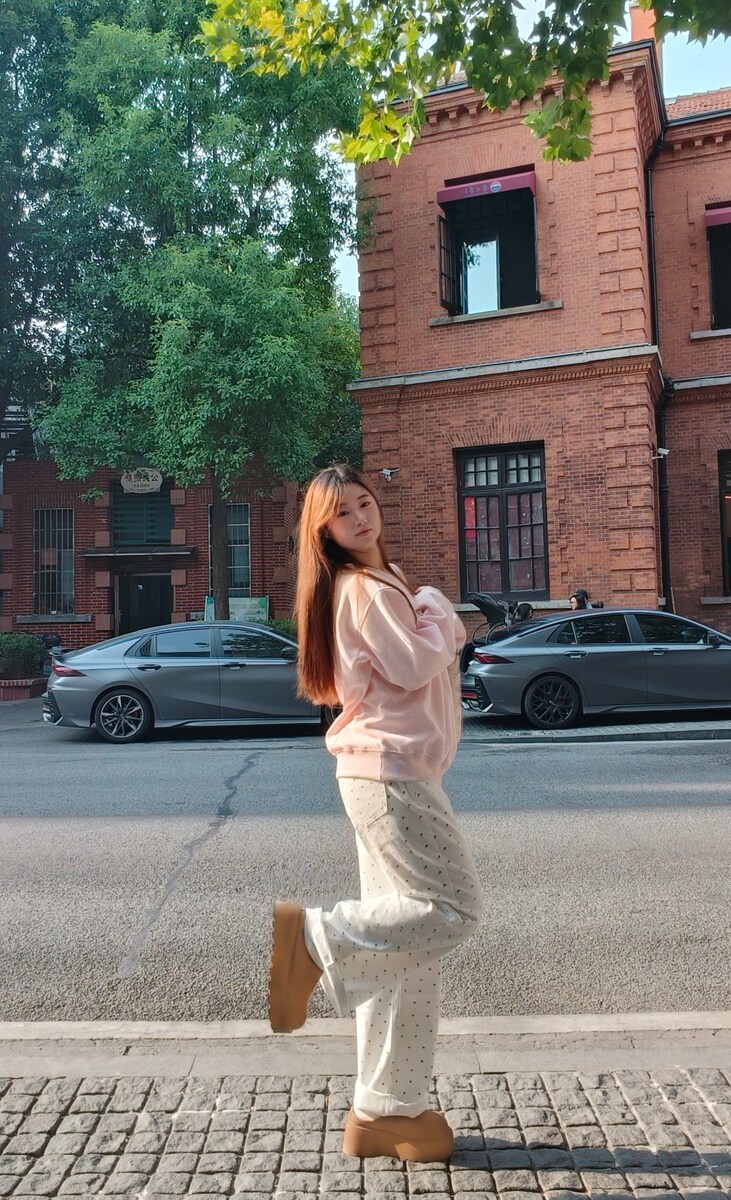 cvrv勃肯包头半拖鞋：7.5cm松糕底的春日慵懒显高美学