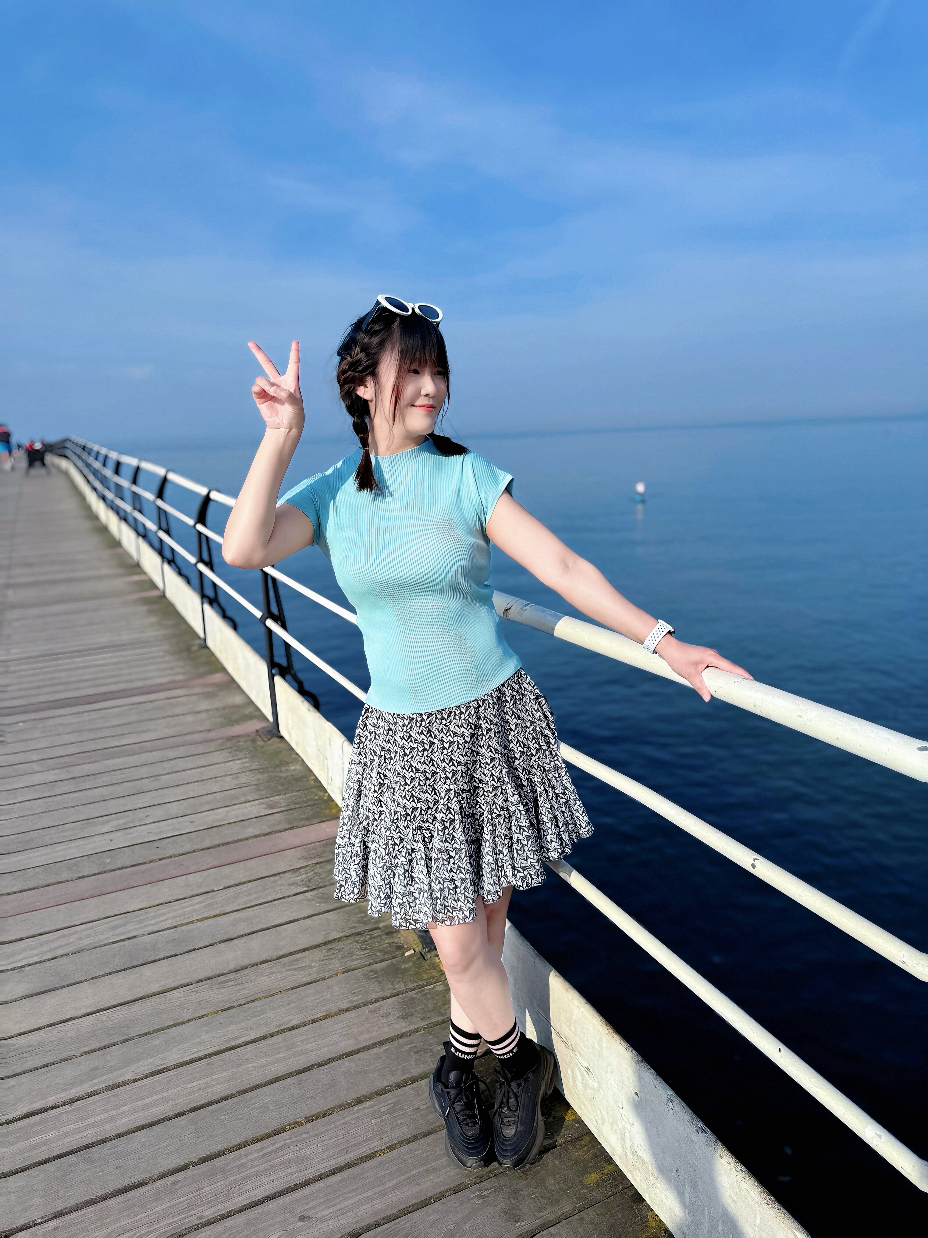 ELLE夏季法式碎花伞裙A字版型遮肉显瘦 碎花图案清新浪漫小众设计别致不撞款