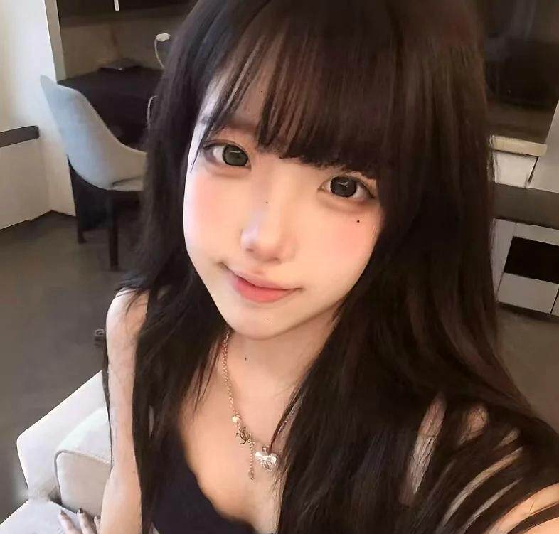 真我黑长直漫画齐刘海假发套 全真发整顶设计 自然隐形无痕贴合 长发飘逸顺滑