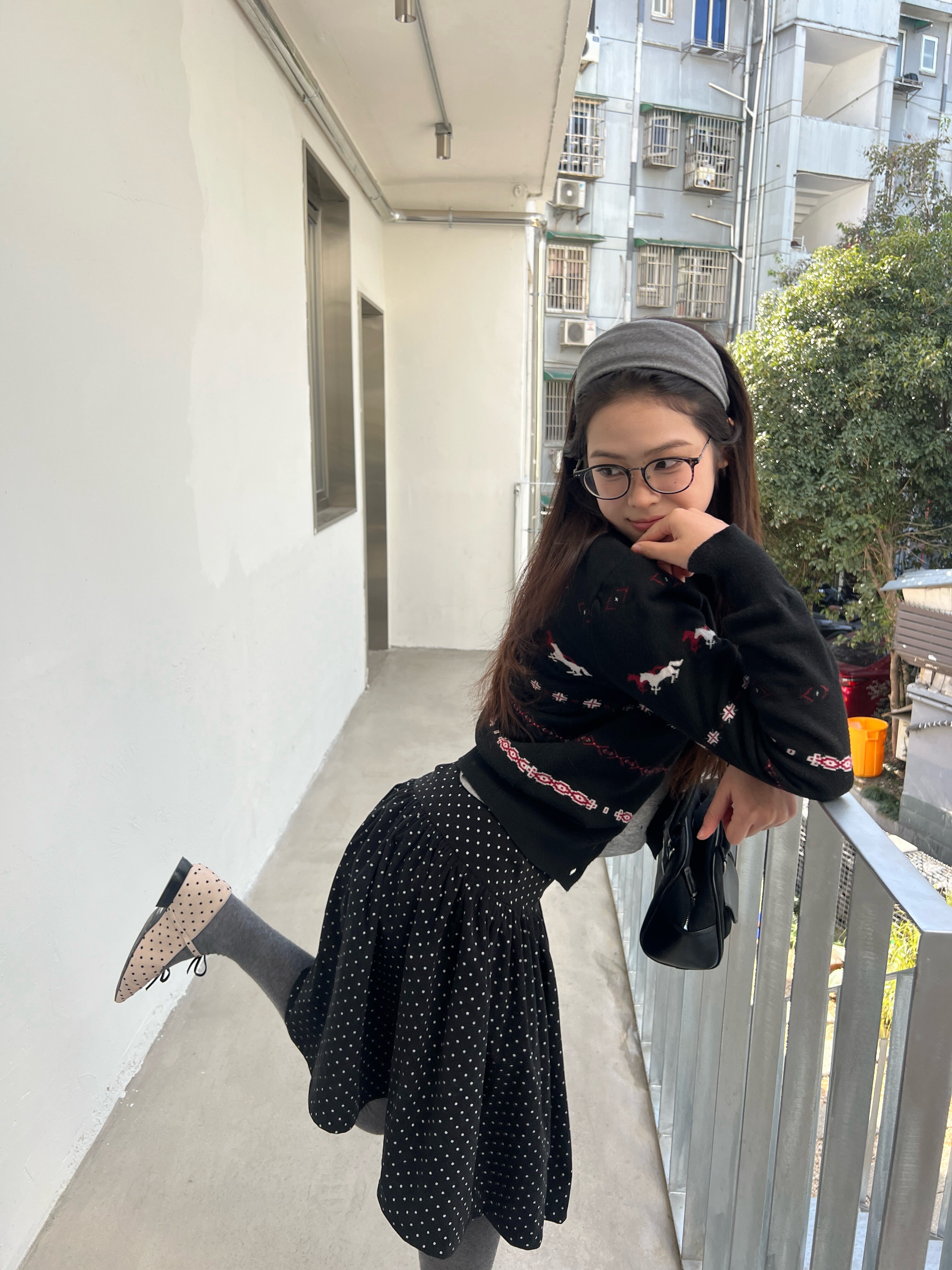 张婧仪同款千百度静音波点珍珠奶茶鞋 玛丽珍鞋型复古甜美 波点浅口