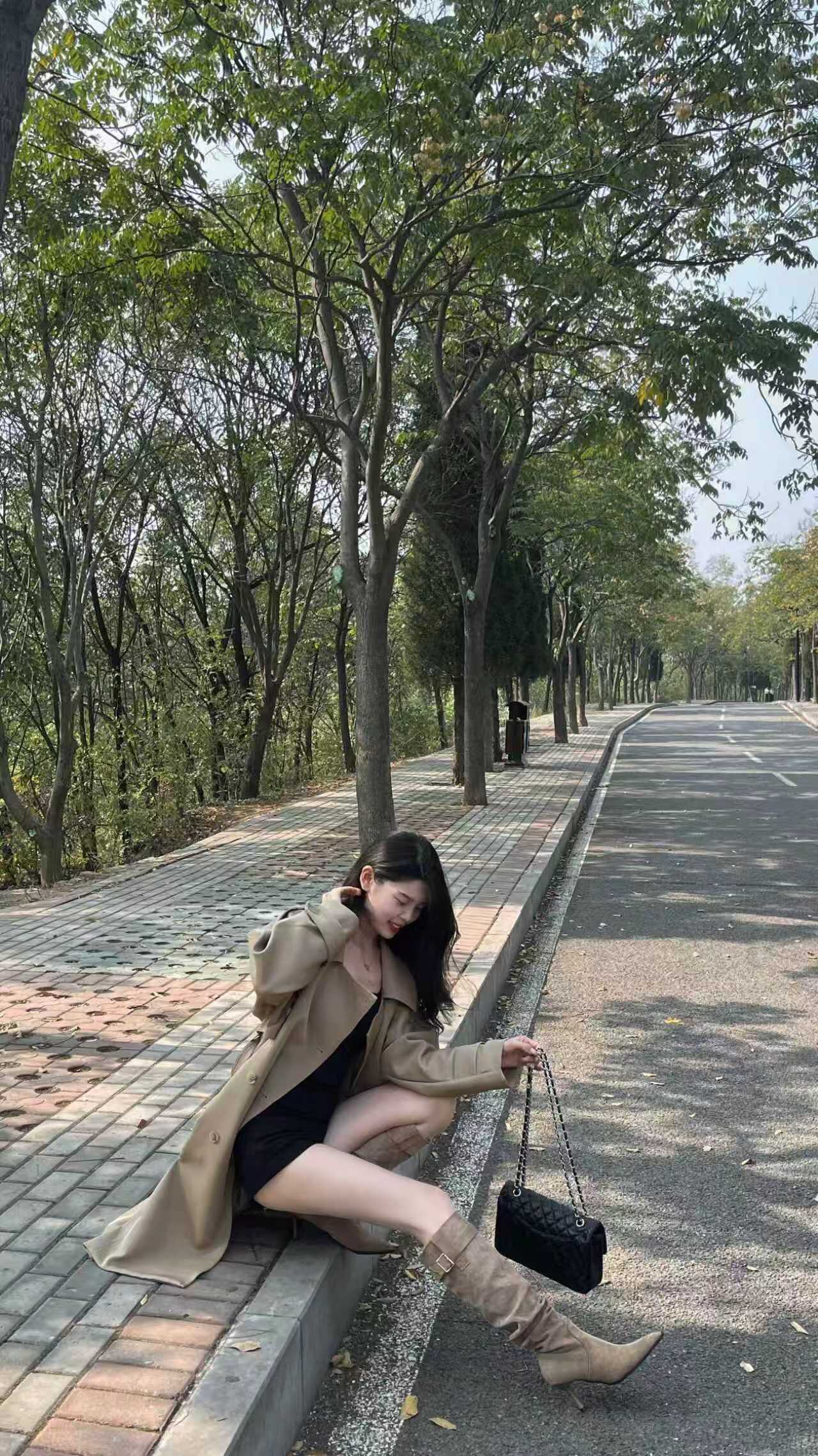 骄屿女鞋真皮尖头细跟显瘦长靴：堆堆褶皱的又甜又飒美学