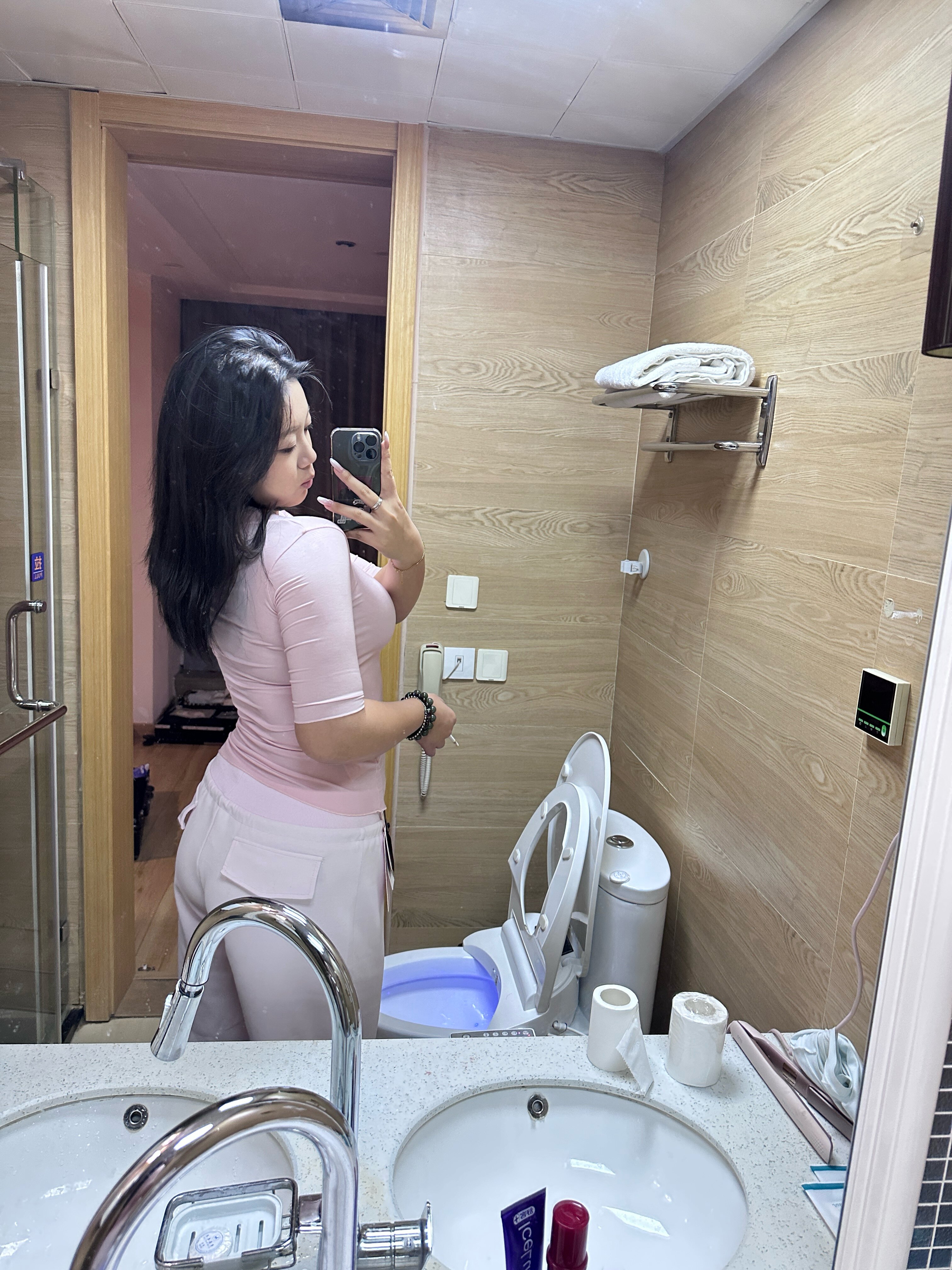 黑泽玄七2026春季新款微胖T恤 大U领设计修饰锁骨更显瘦 五分袖遮肉不勒手臂