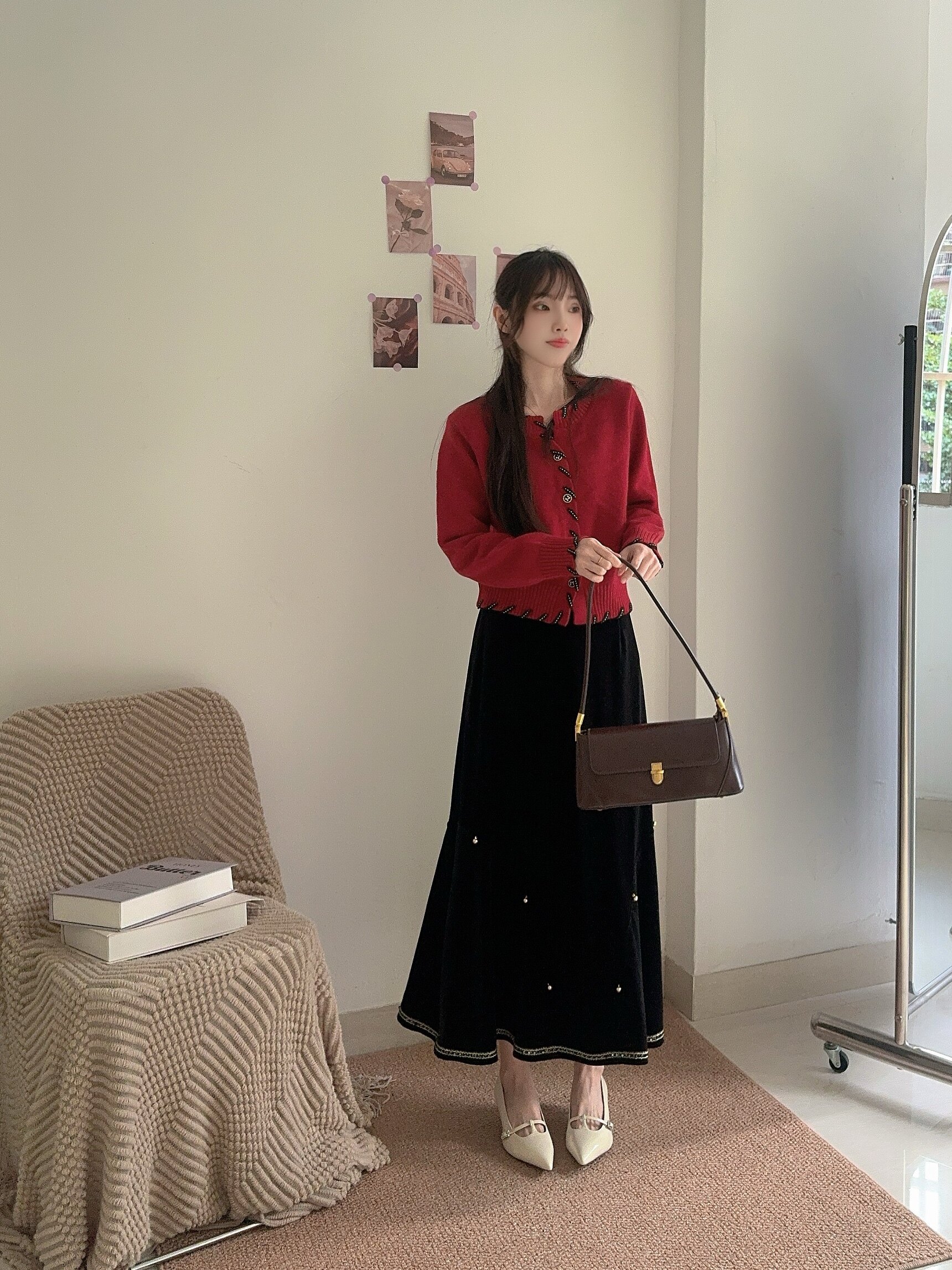 千百度【静音系列】方扣浅口单鞋：2026春季的职场优雅通勤美学