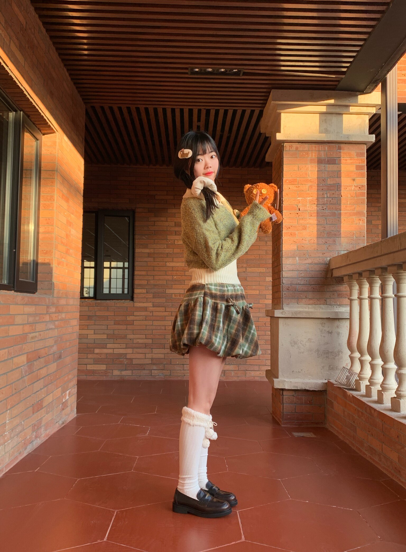 田曦薇同款百丽海鸥乐福鞋2.0 厚底增高设计拉长比例 真皮材质柔软亲肤