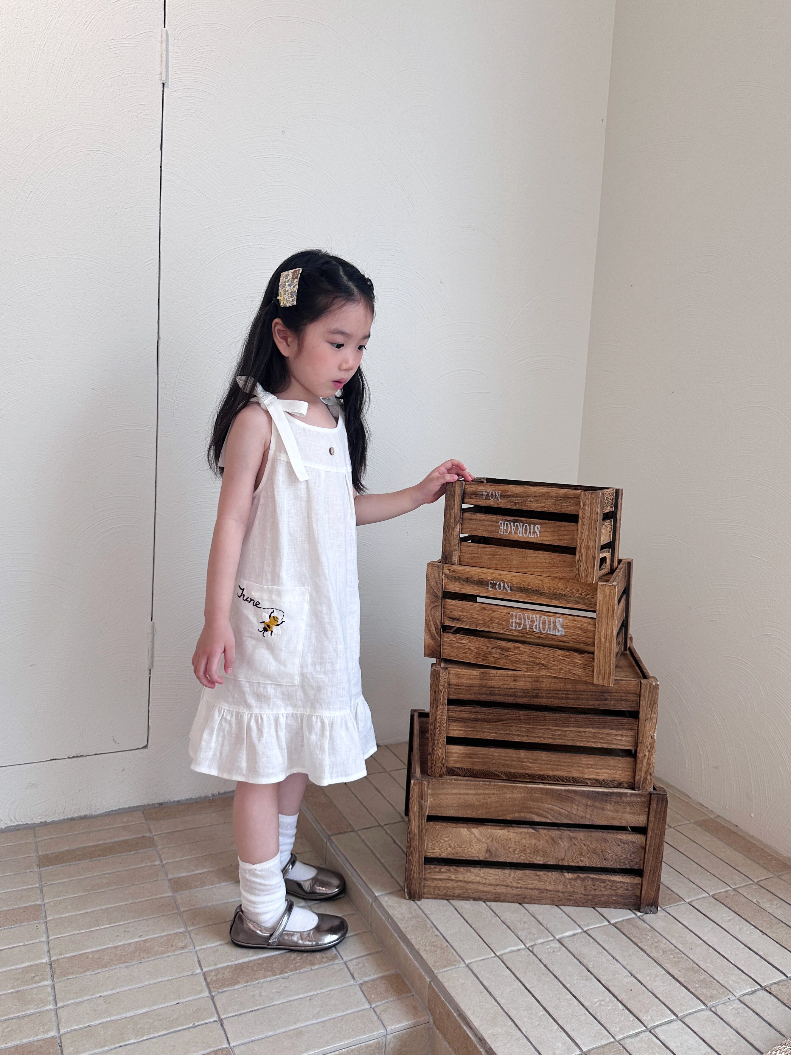 Customer photo for White Single-Layer (Machine Embroidery), 110cm