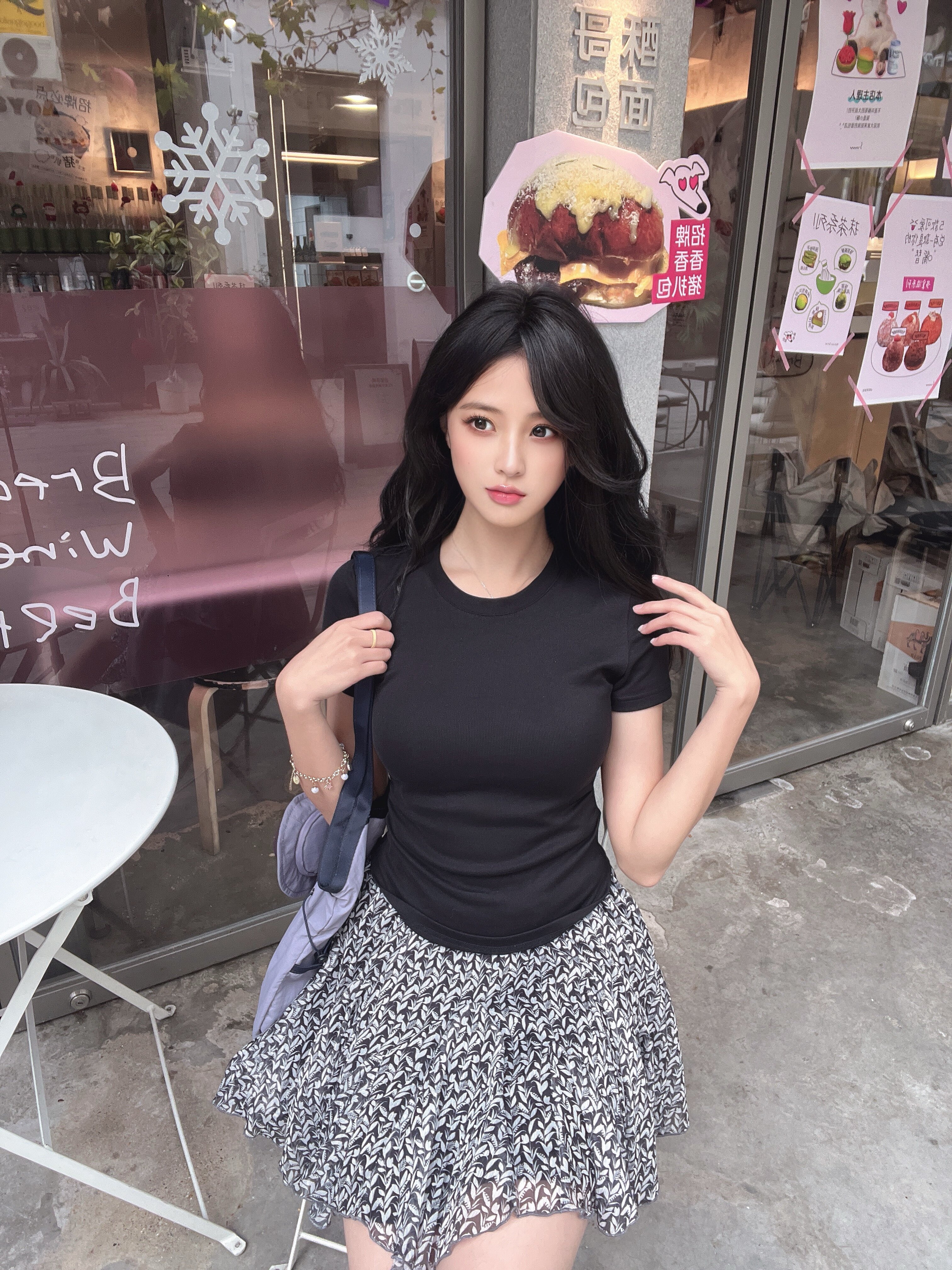 ELLE夏季法式碎花伞裙A字版型遮肉显瘦 碎花图案清新浪漫小众设计别致不撞款