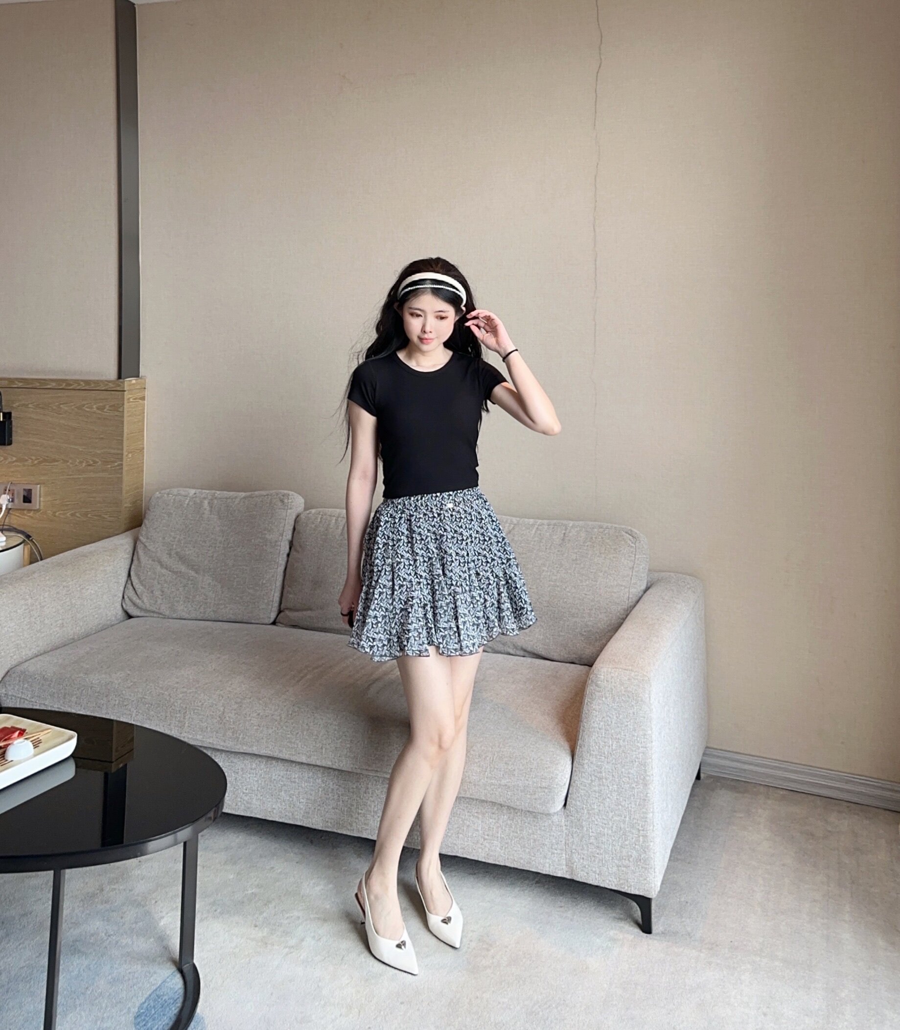 ELLE夏季法式碎花伞裙A字版型遮肉显瘦 碎花图案清新浪漫小众设计别致不撞款