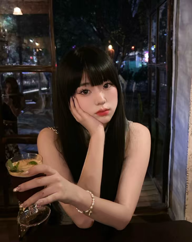 真我黑长直漫画齐刘海假发套 全真发整顶设计 自然隐形无痕贴合 长发飘逸顺滑