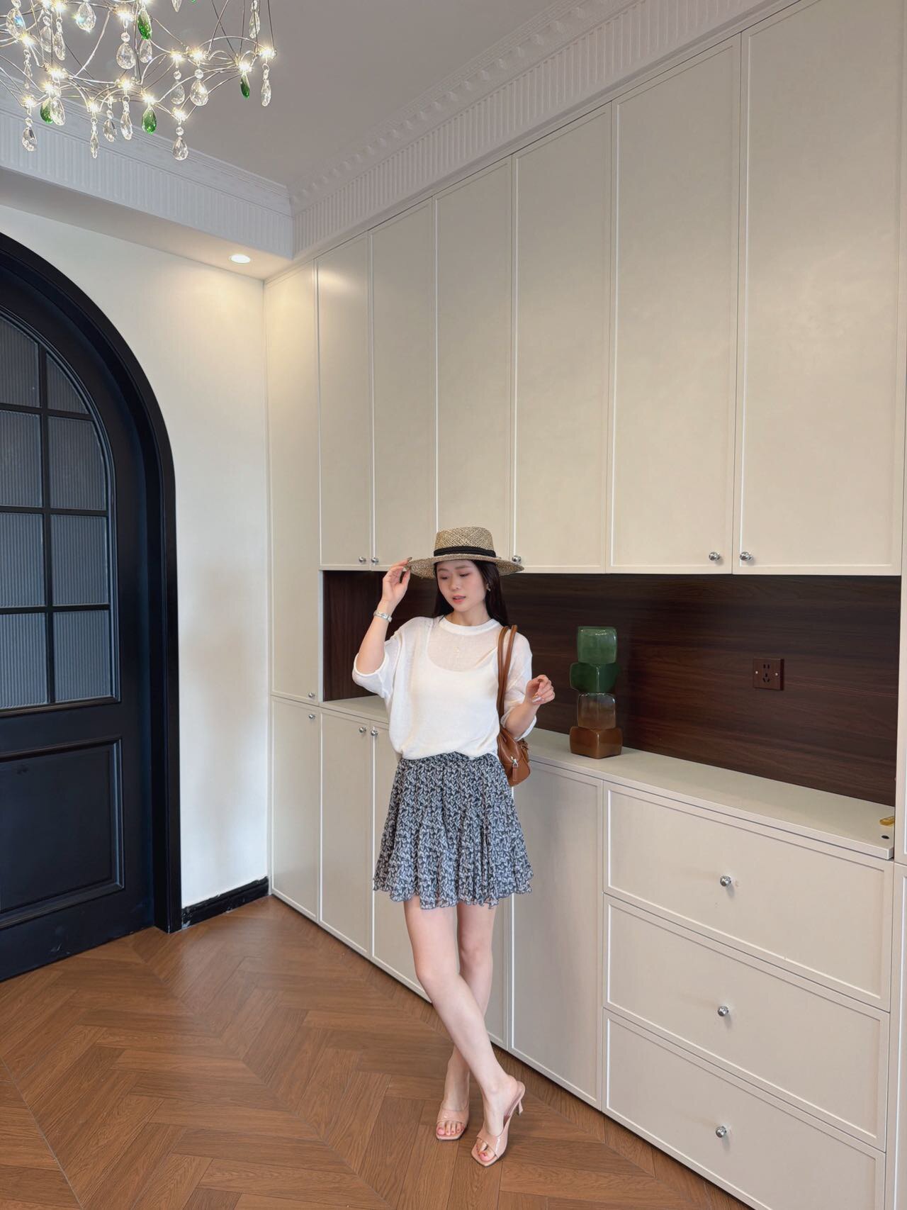 ELLE夏季法式碎花伞裙A字版型遮肉显瘦 碎花图案清新浪漫小众设计别致不撞款