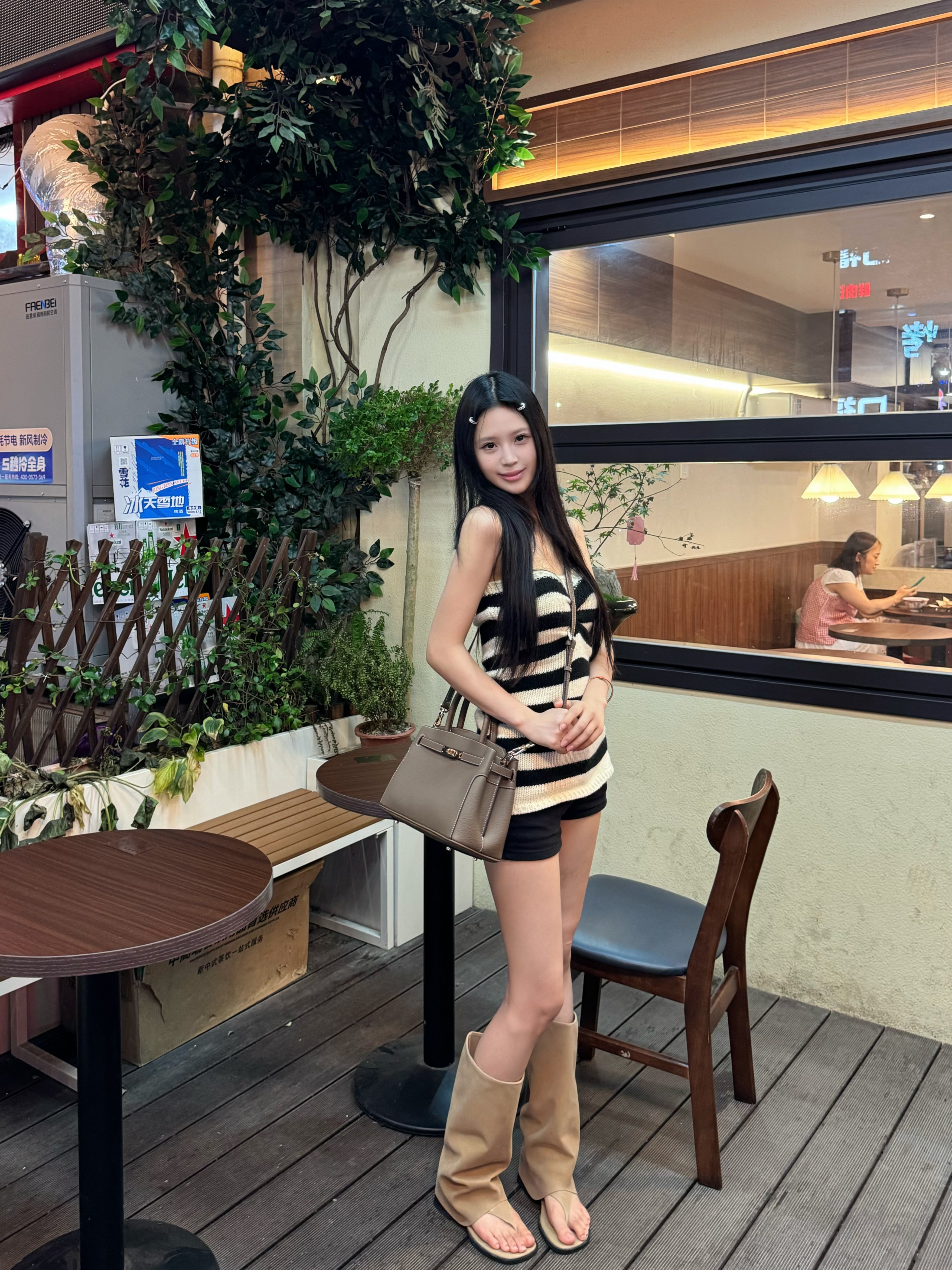 百丽鎏金岁月凯莉包 质感牛皮高级耐磨 大容量通勤 妈妈包婚包两用