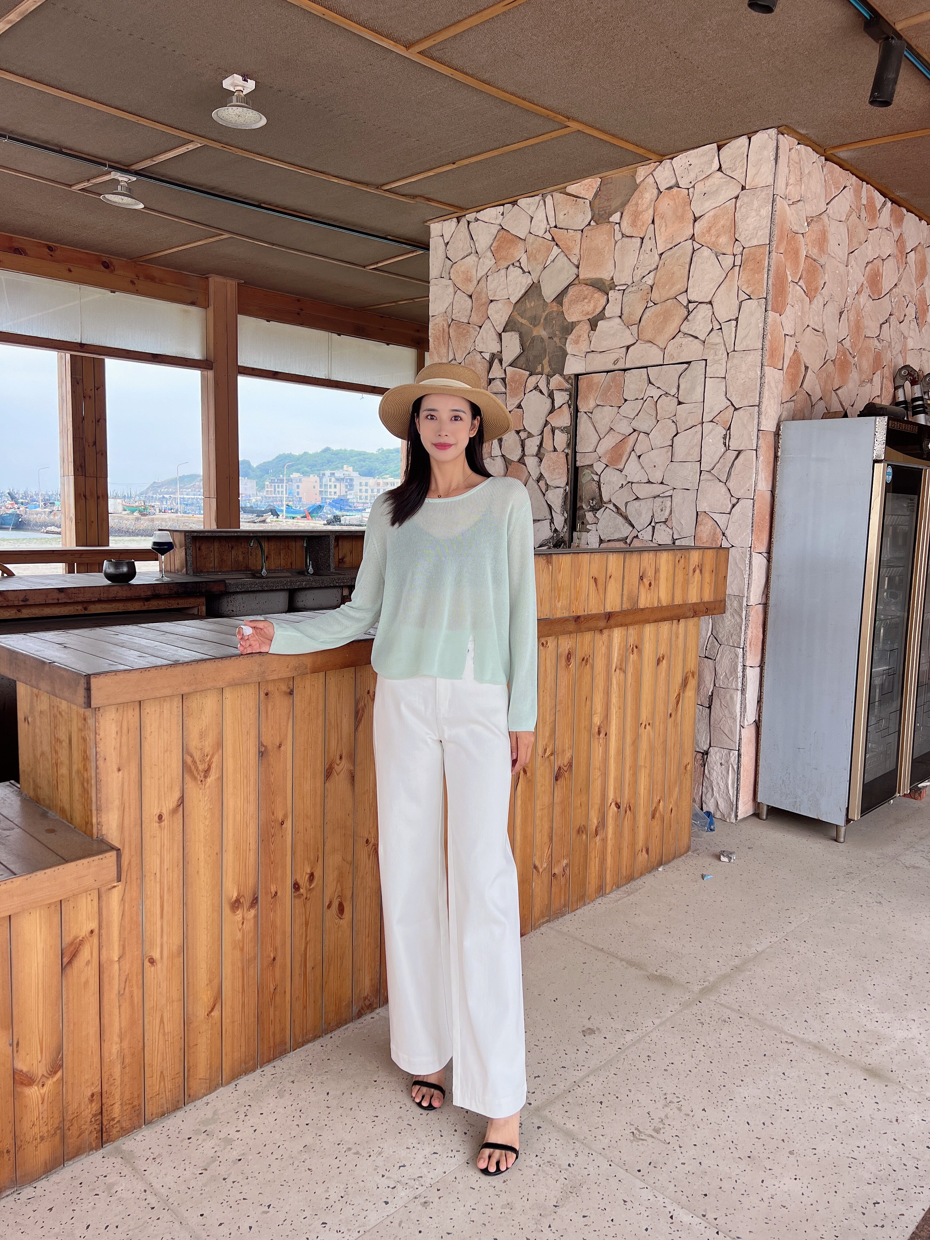 伊芙丽镇店春夏爆款 高腰设计拉长比例 弹力舒适不勒腿 朱珠代言