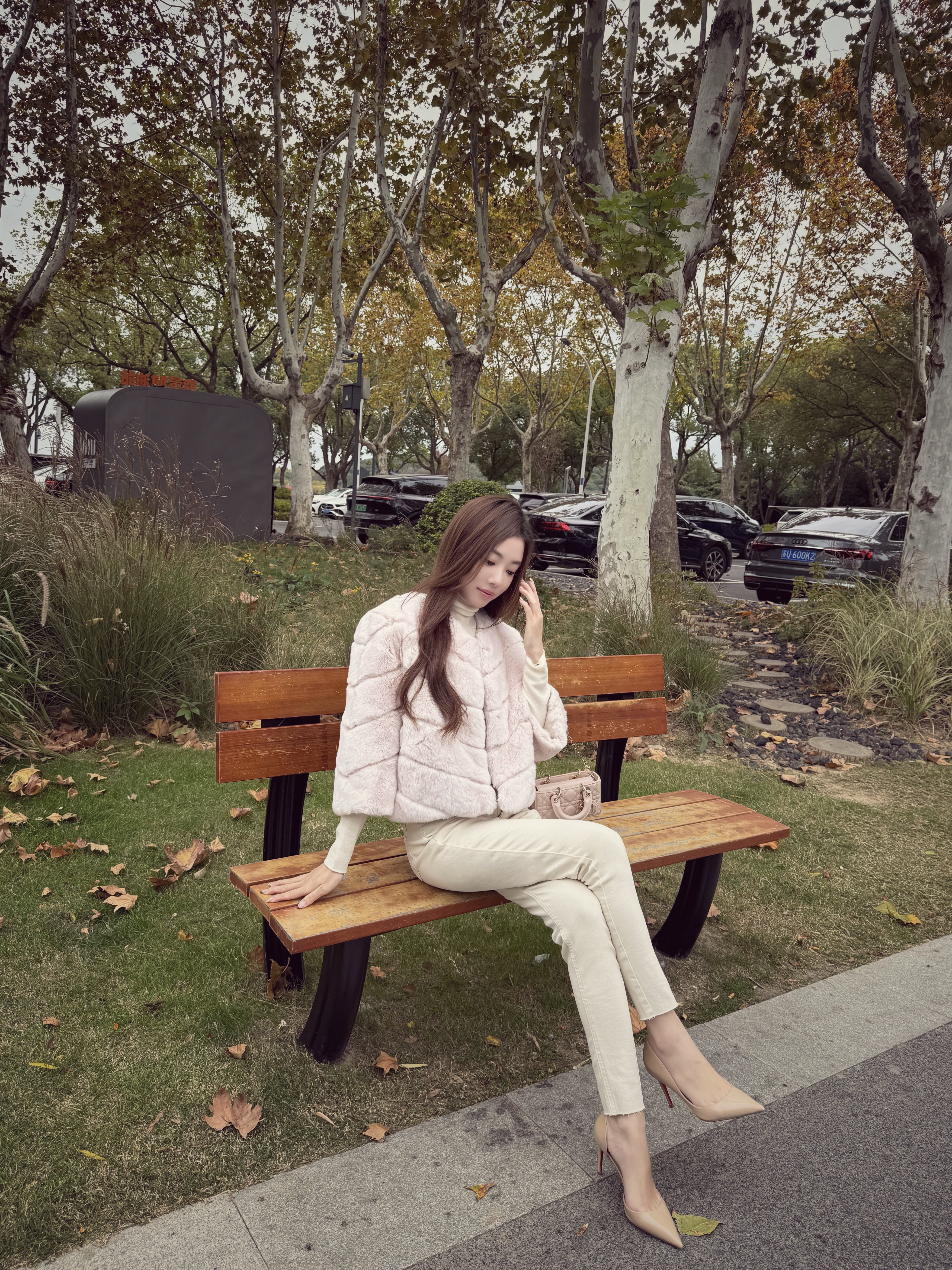 RUOYU若语半永久韩女裤 加绒修身设计保暖不臃肿 高腰小脚裤型拉长比例