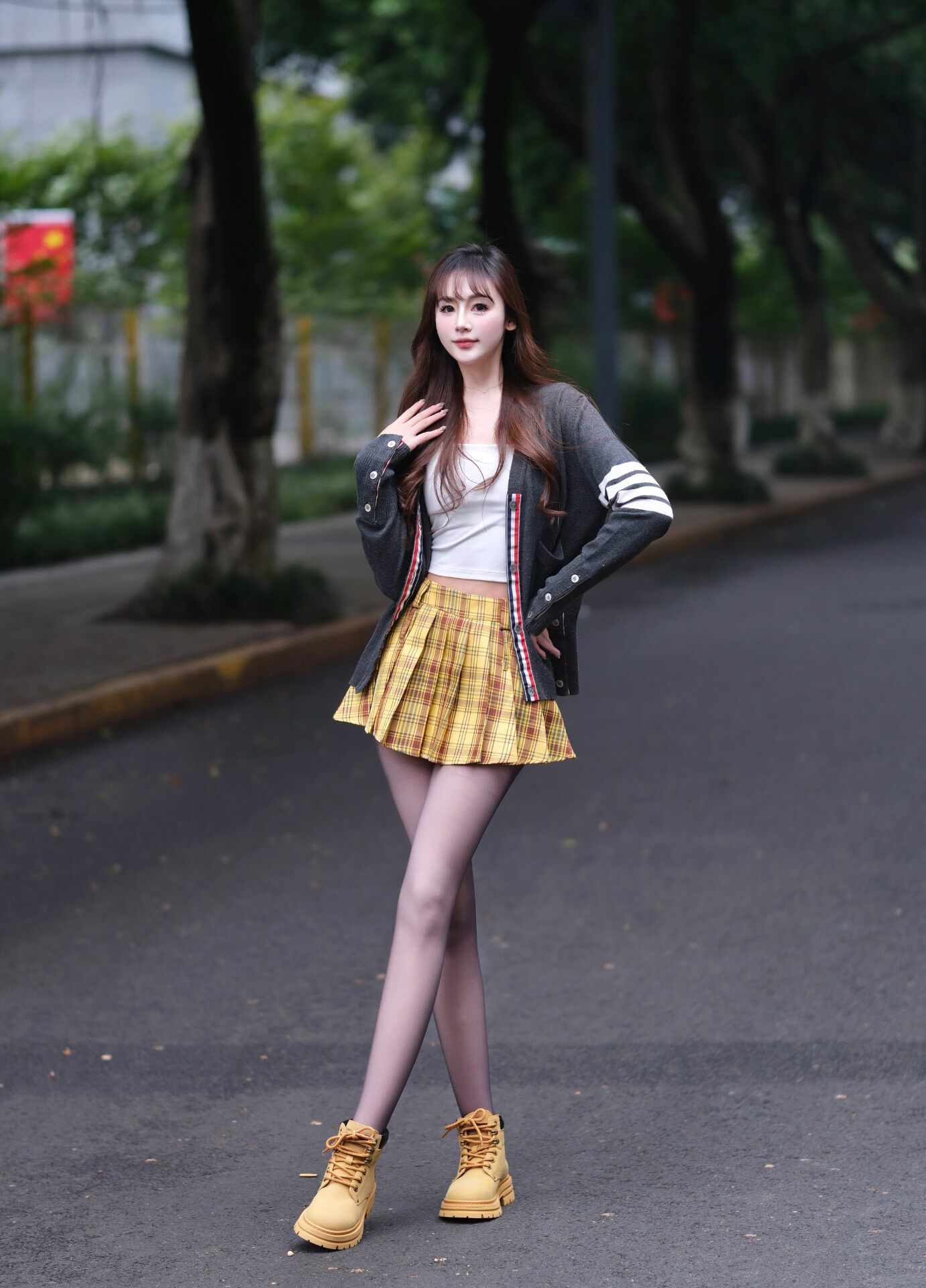 小野和子冬季黑丝光腿神器 加绒双层设计保暖不臃肿 替换装方便实用