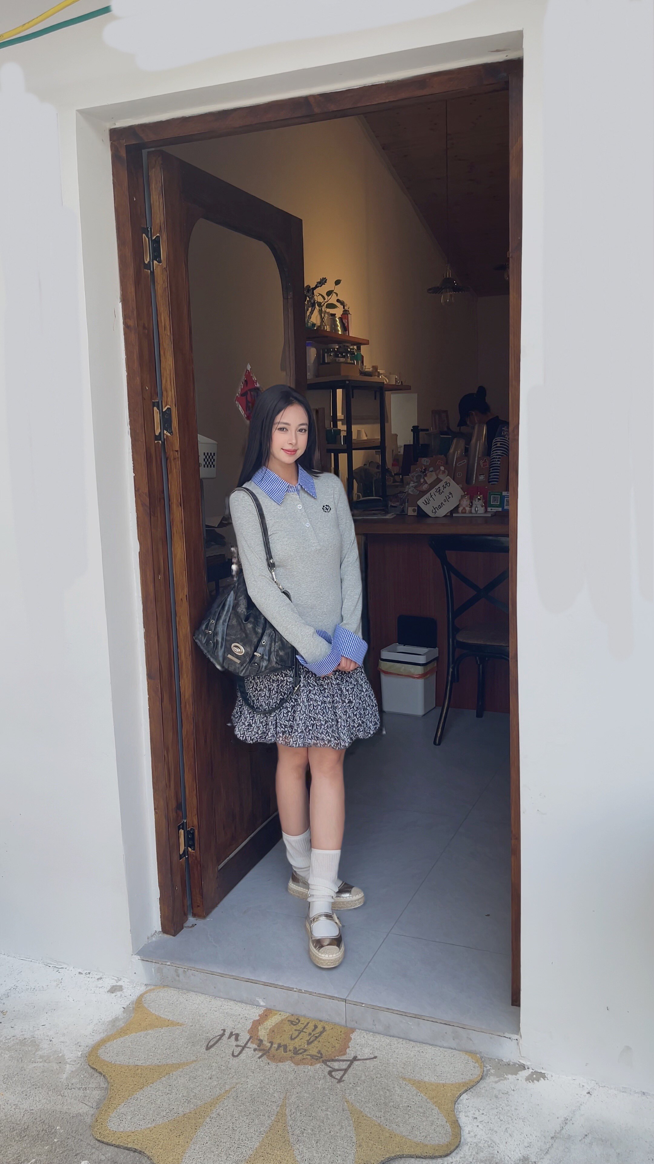 ELLE夏季法式碎花伞裙A字版型遮肉显瘦 碎花图案清新浪漫小众设计别致不撞款