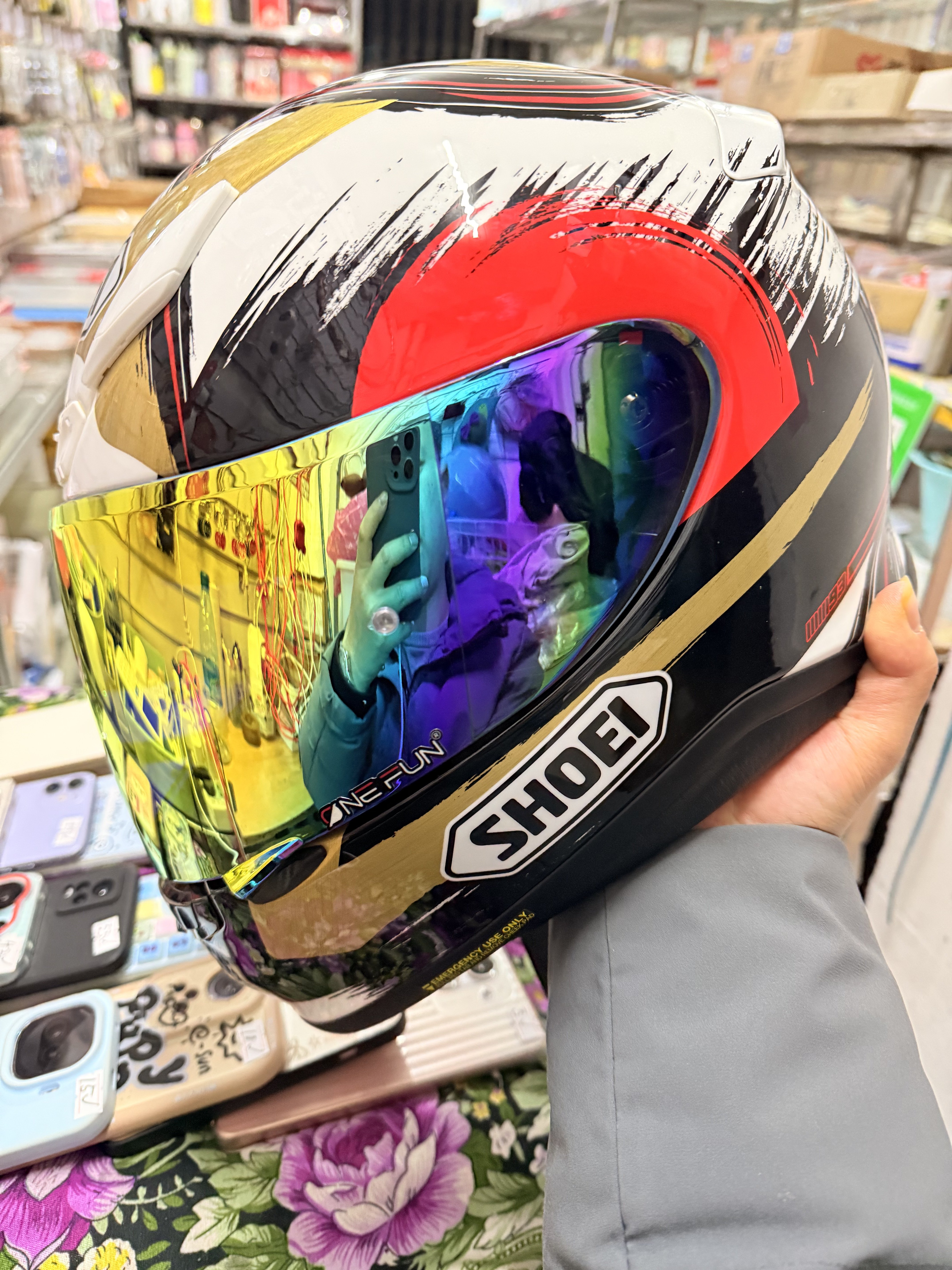 SHOEI Z7招財貓電源鍵機車安全帽男女通用防摔輕量化騎行全盔-淘寶