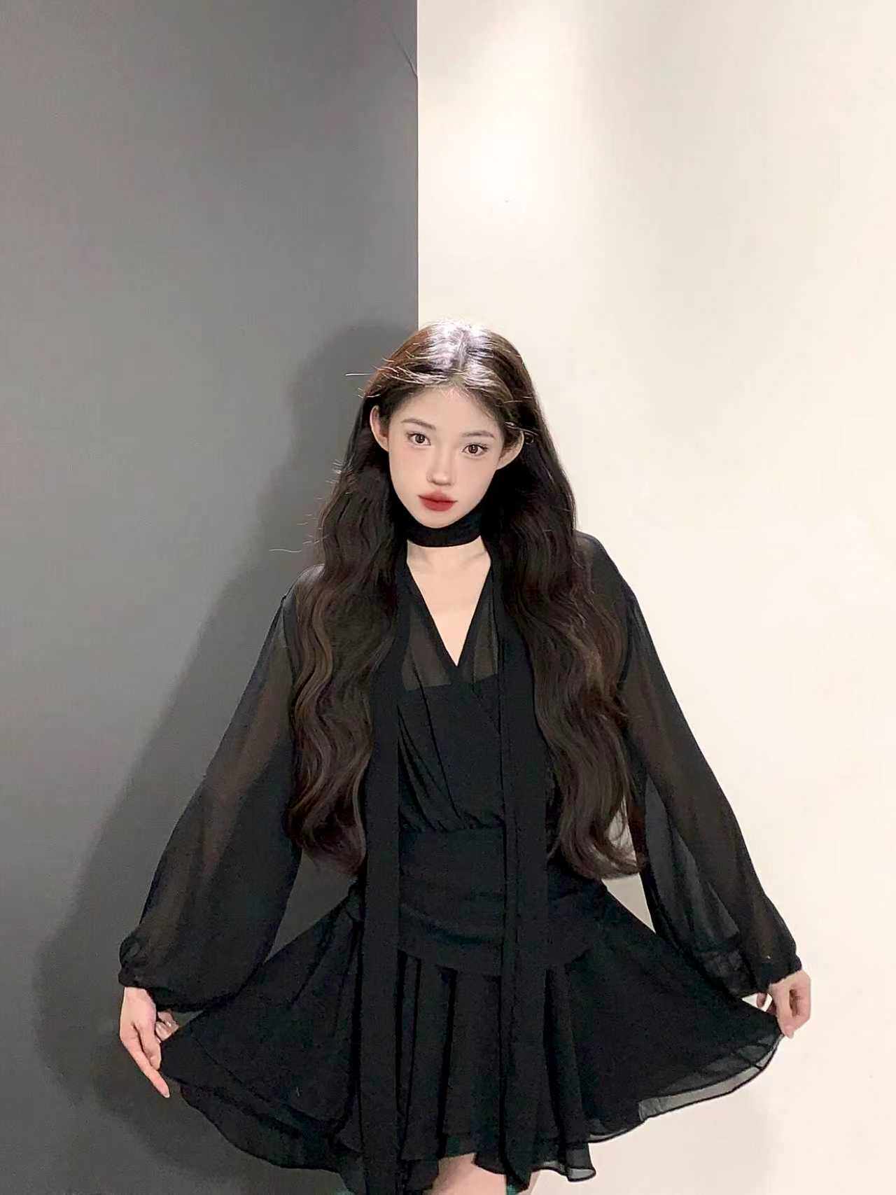 Fatalblow法式黑色飘带连衣裙 雪纺长袖轻盈飘逸 收腰A字裙摆遮肉显瘦