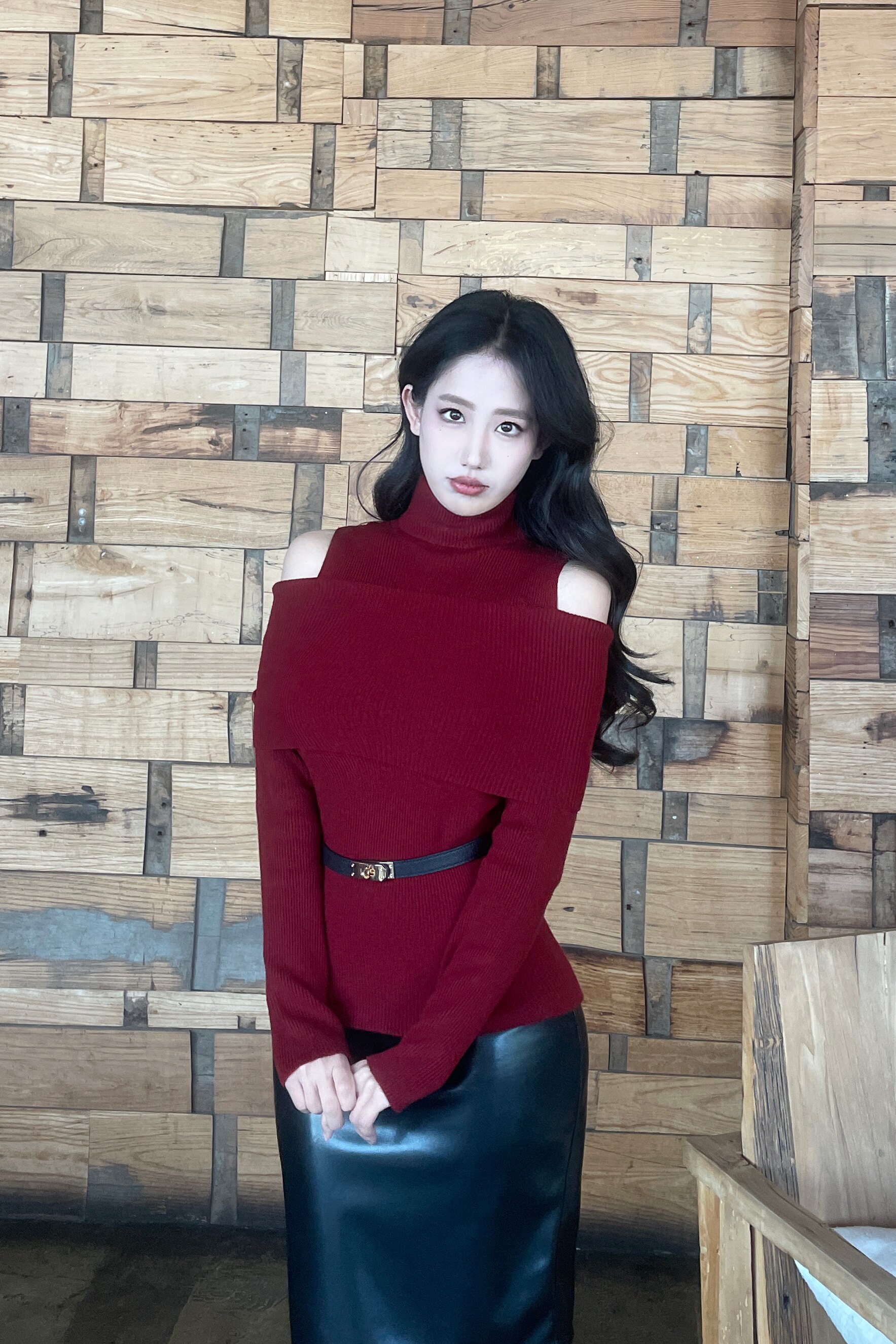 Young Girl Day韩系纯欲OL风 高腰显瘦PU皮包臀裙 中长款遮肉不压身高